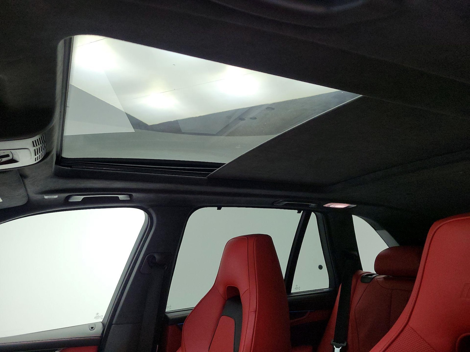 2016 BMW X5 M M - Photo 17