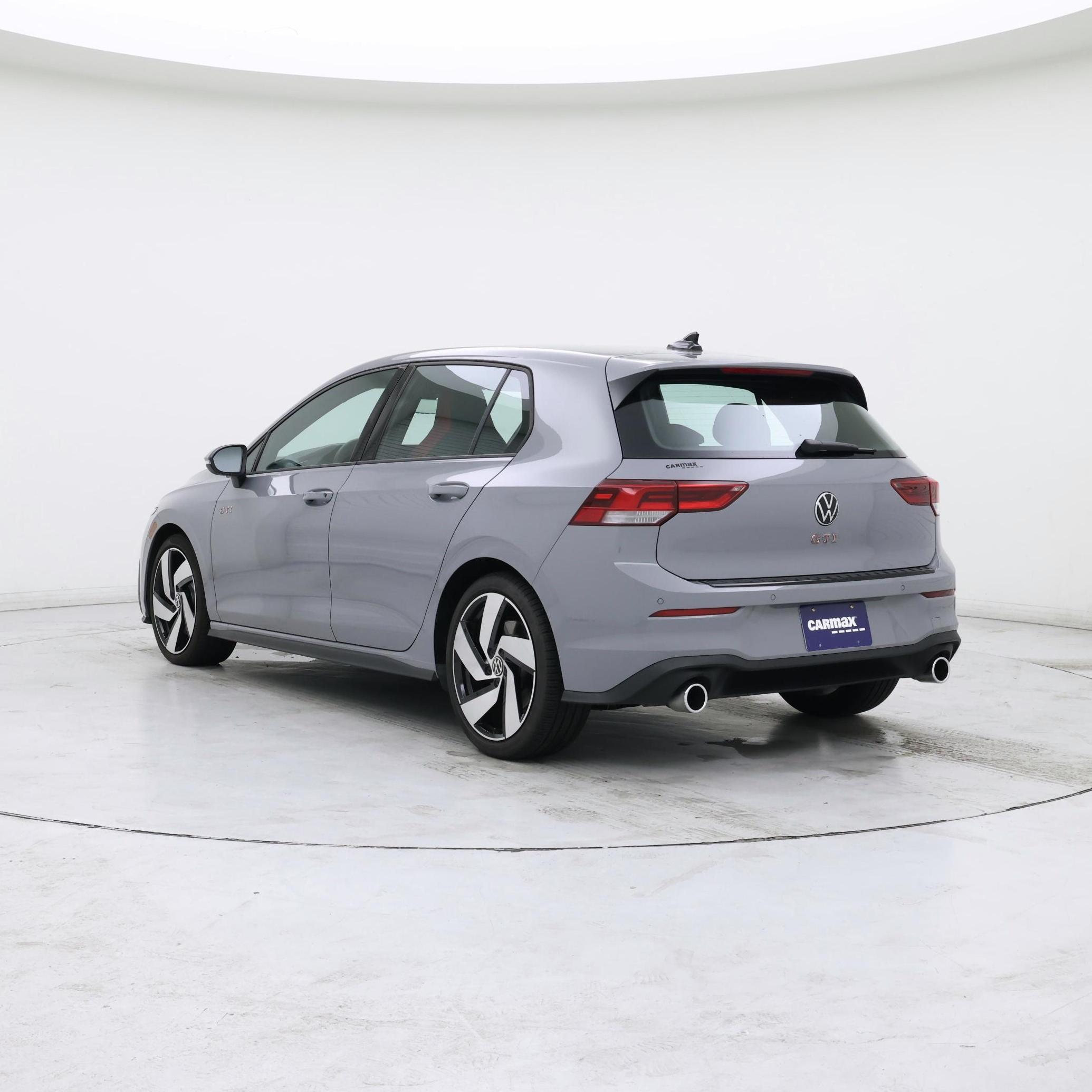 Thumbnail: 2025 Volkswagen Golf - 2