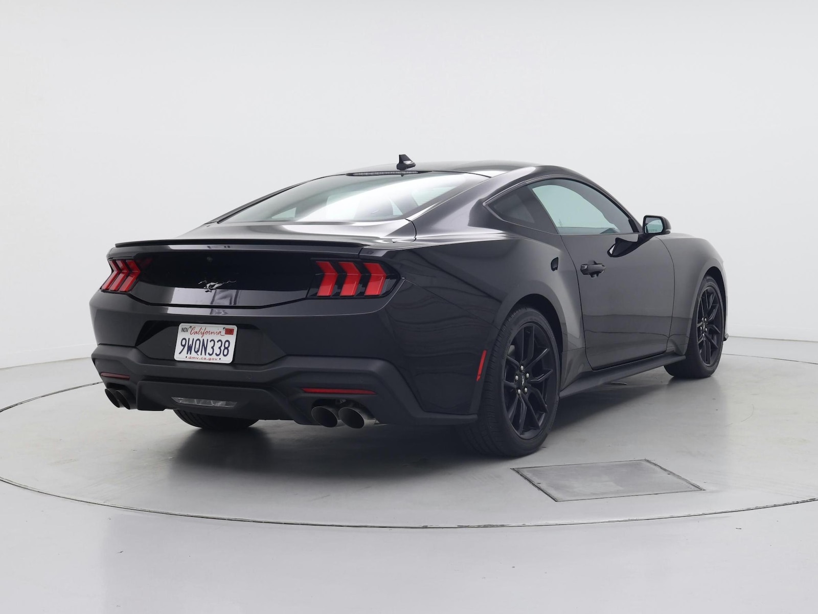 2025 Ford Mustang EcoBoost Premium - Photo 9