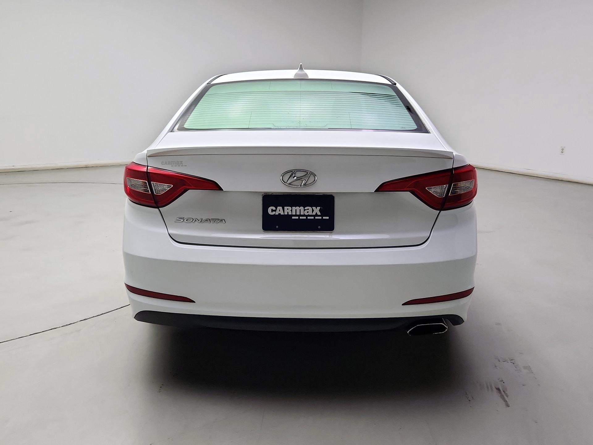 Thumbnail: 2015 Hyundai Sonata - 6