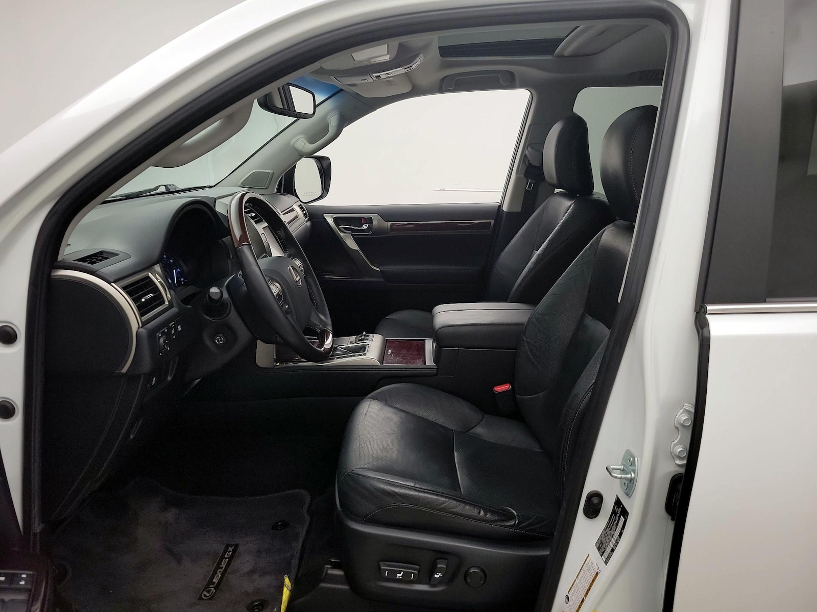2015 Lexus GX Base - Photo 12