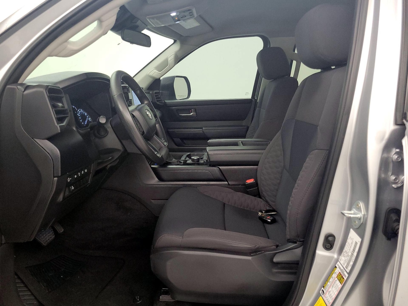 2024 Toyota Tundra SR5 - Photo 12