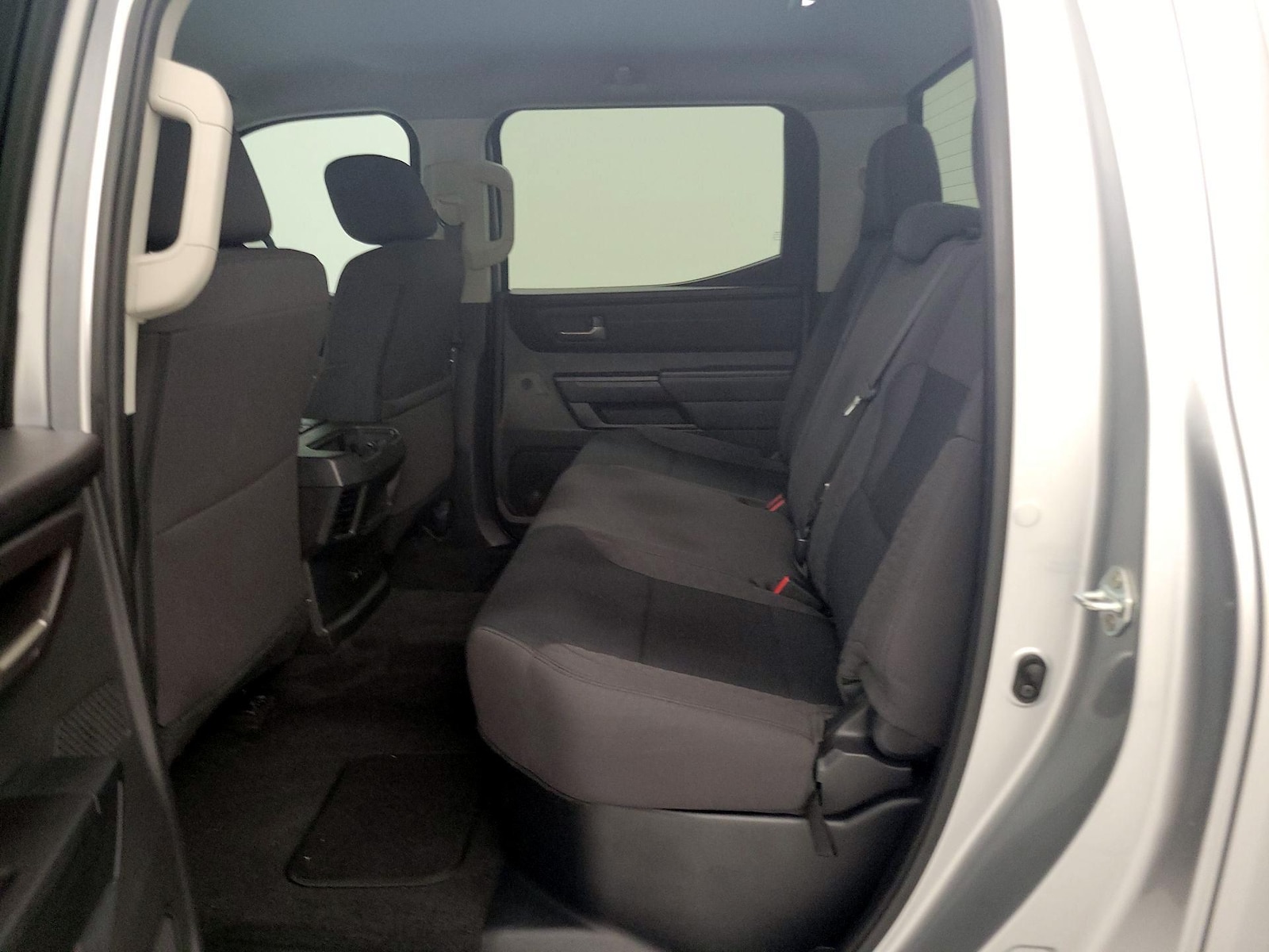 2024 Toyota Tundra SR5 - Photo 19