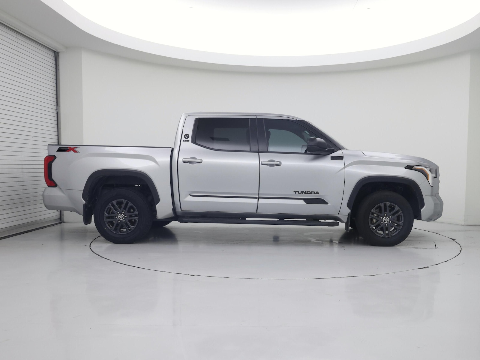 2024 Toyota Tundra SR5 - Photo 8
