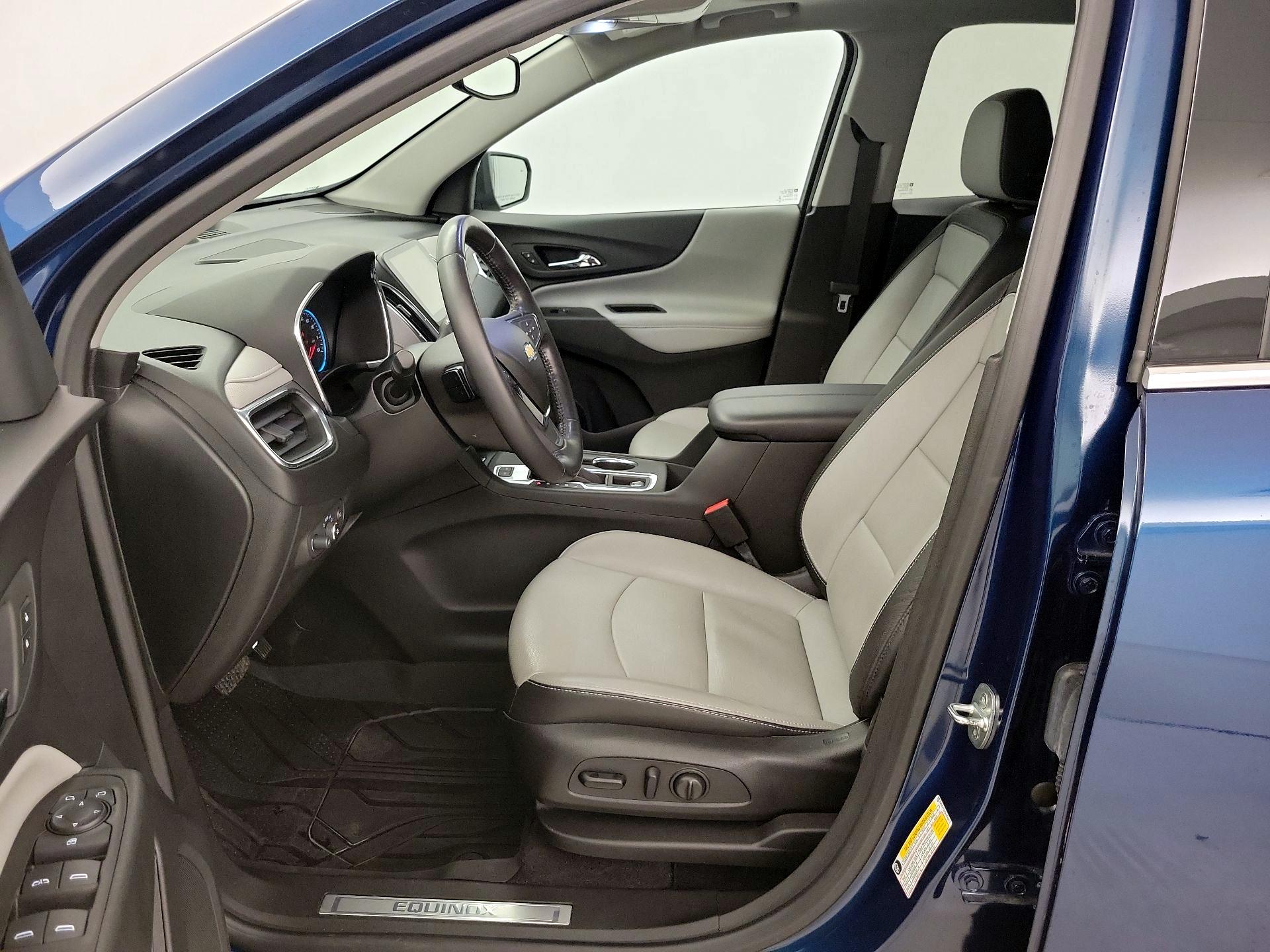 Thumbnail: 2020 Chevrolet Equinox - 11
