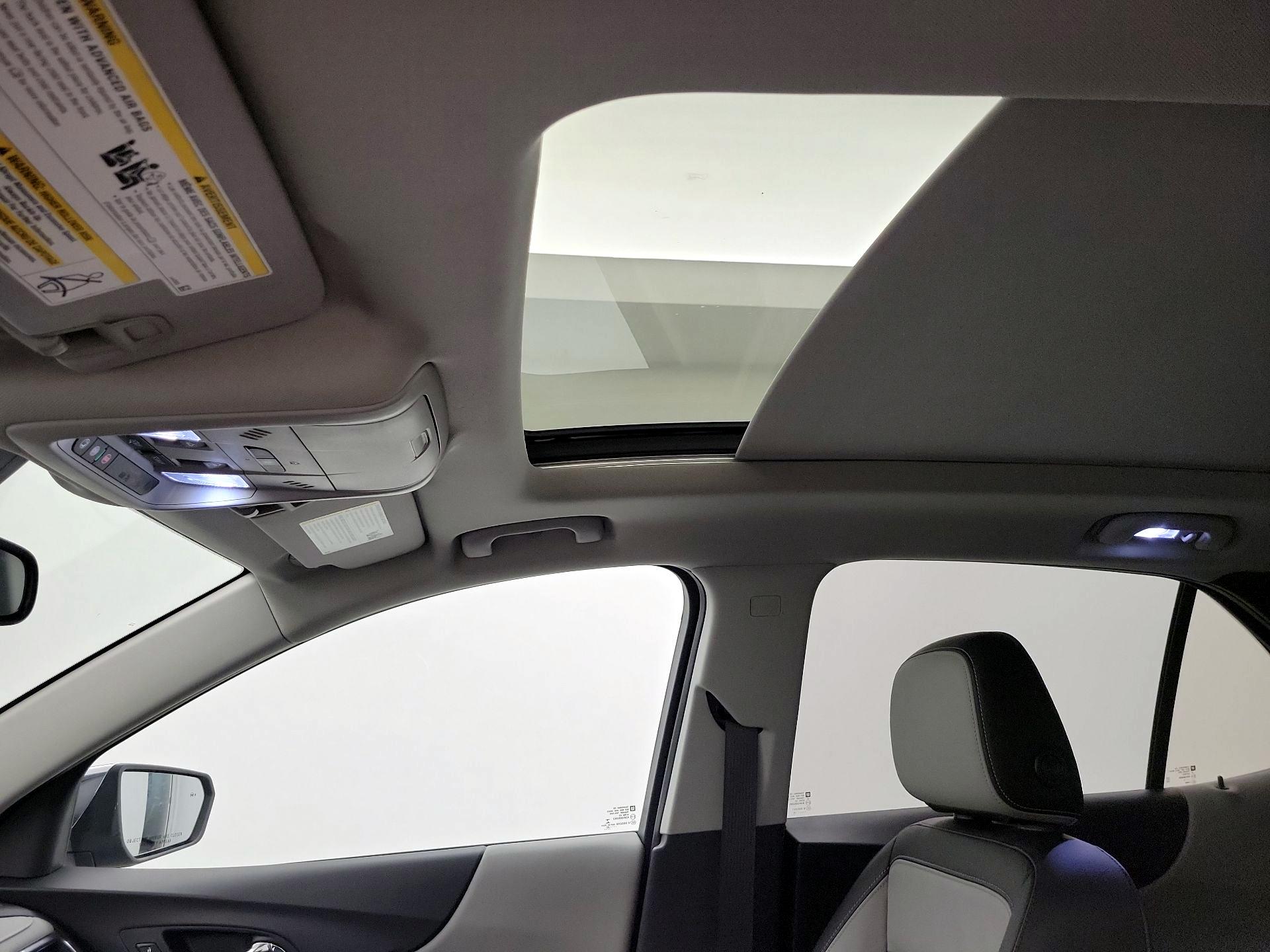 Thumbnail: 2020 Chevrolet Equinox - 19