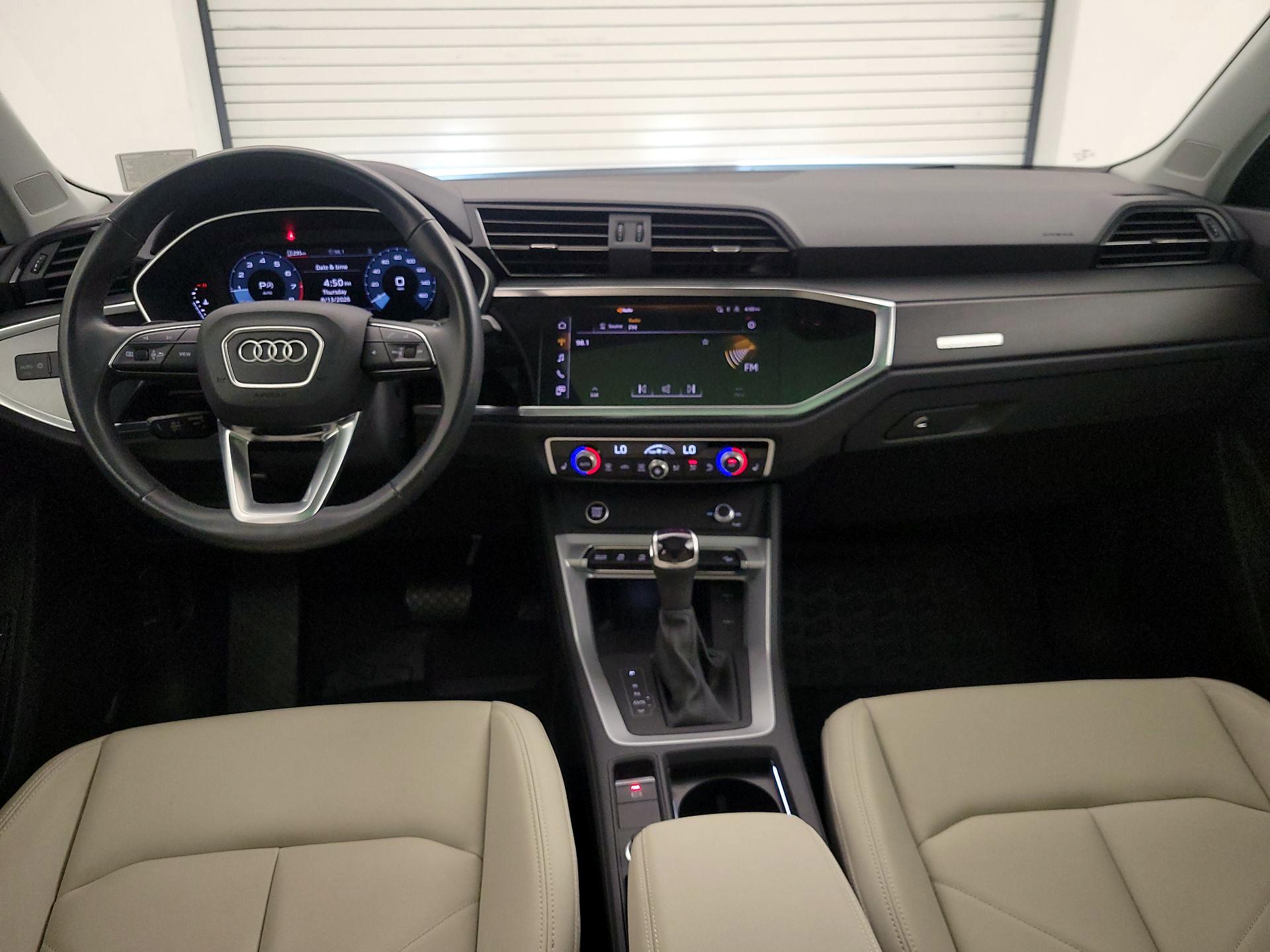 Thumbnail: 2024 Audi Q3 - 9