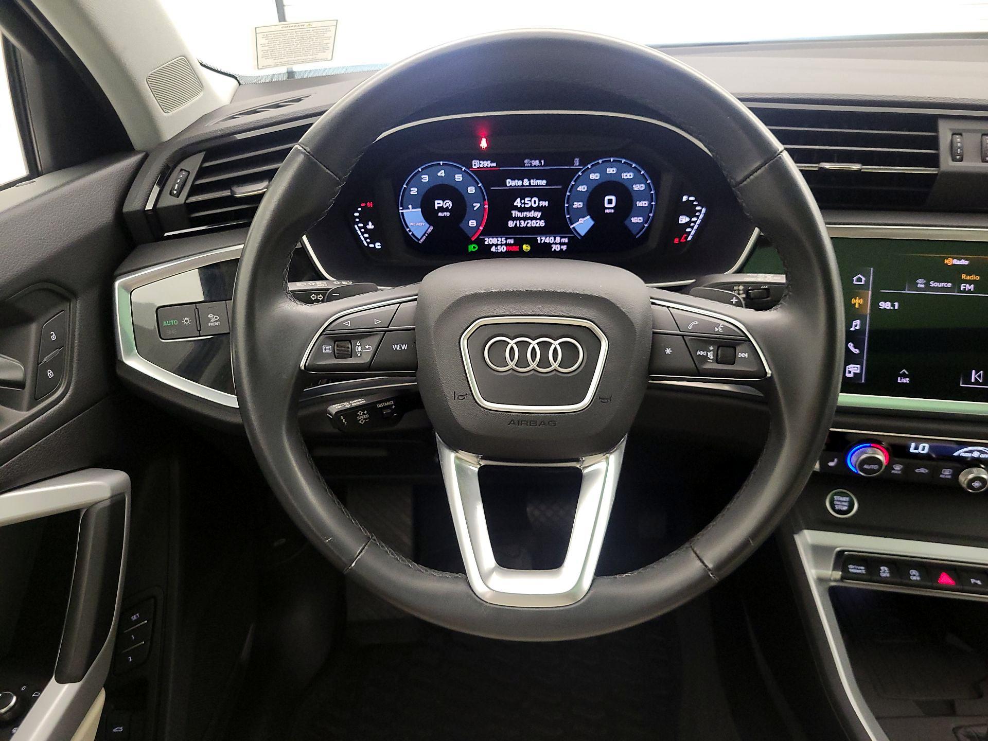 Thumbnail: 2024 Audi Q3 - 10