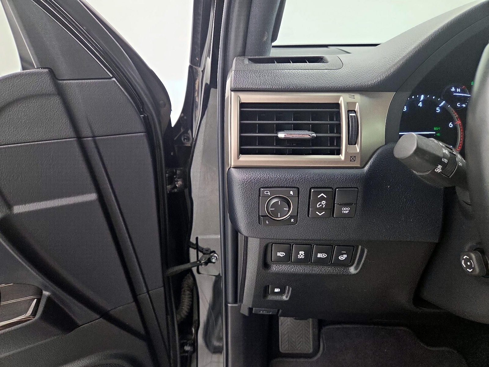 2021 Lexus GX Base - Photo 14