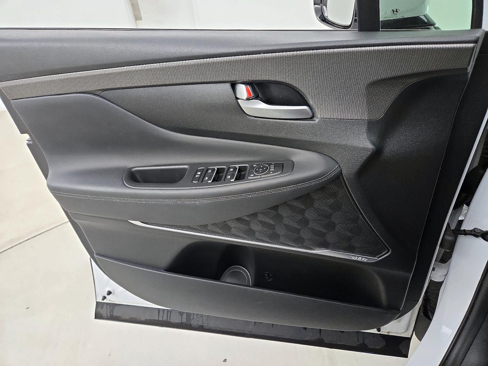 2020 Hyundai Santa Fe SEL - Photo 13