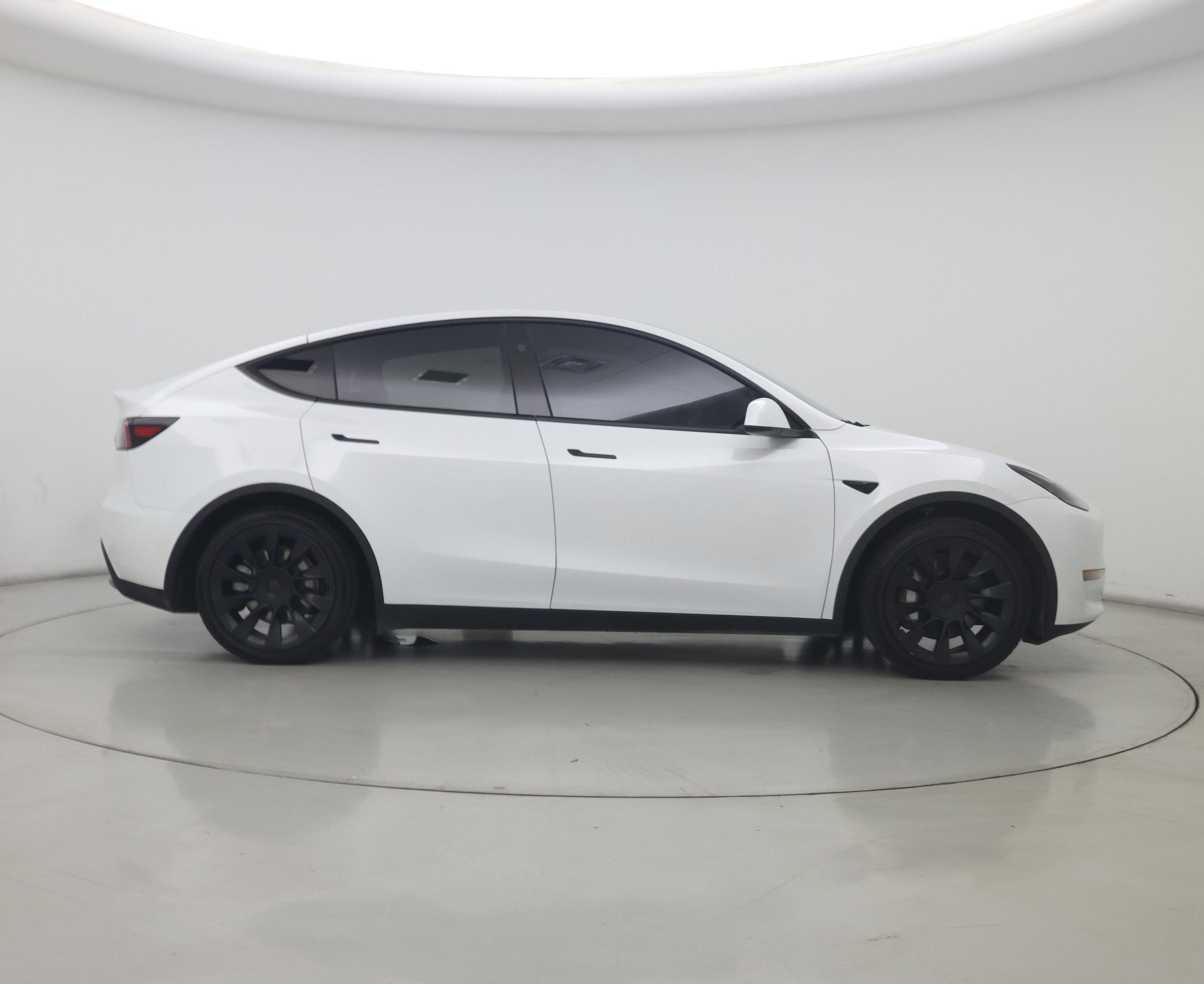 Thumbnail: 2023 Tesla Model Y - 7