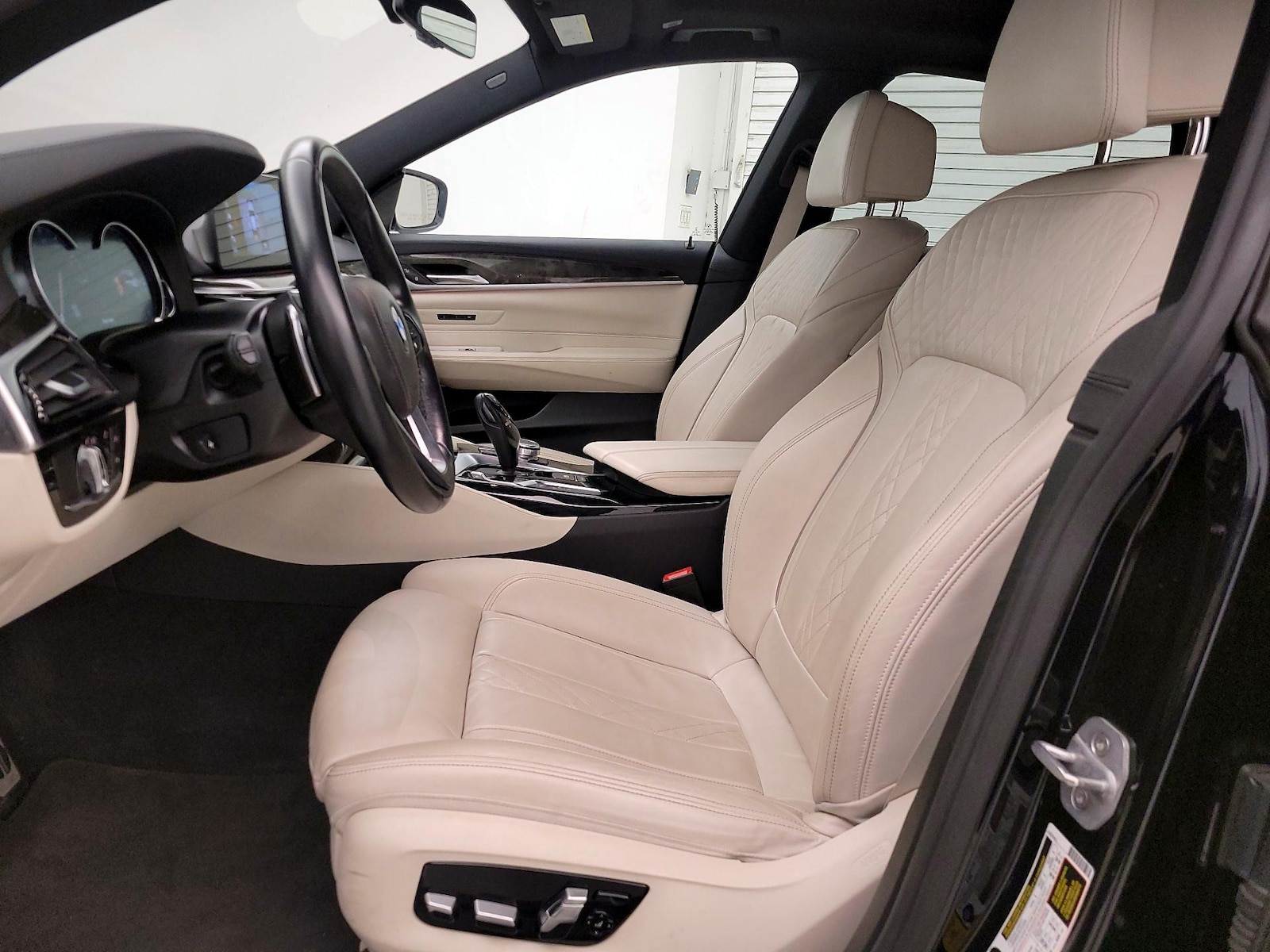 2018 BMW 6 Series Gran Turismo 640i - Photo 12