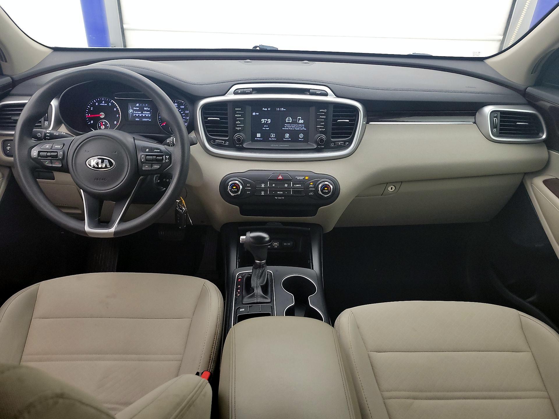 Thumbnail: 2018 Kia Sorento - 9