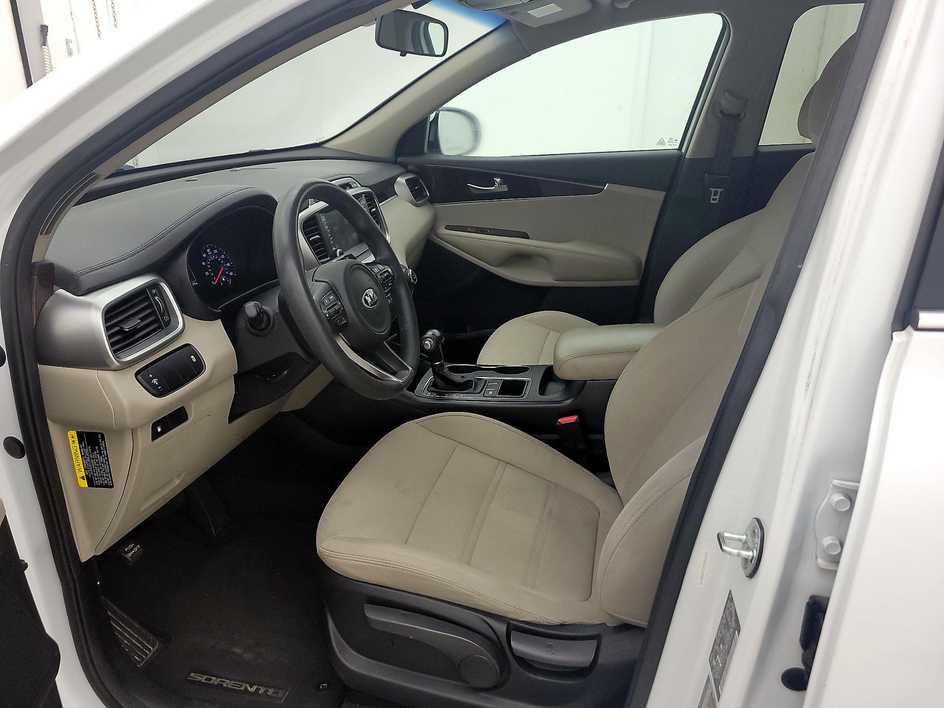 Thumbnail: 2018 Kia Sorento - 11