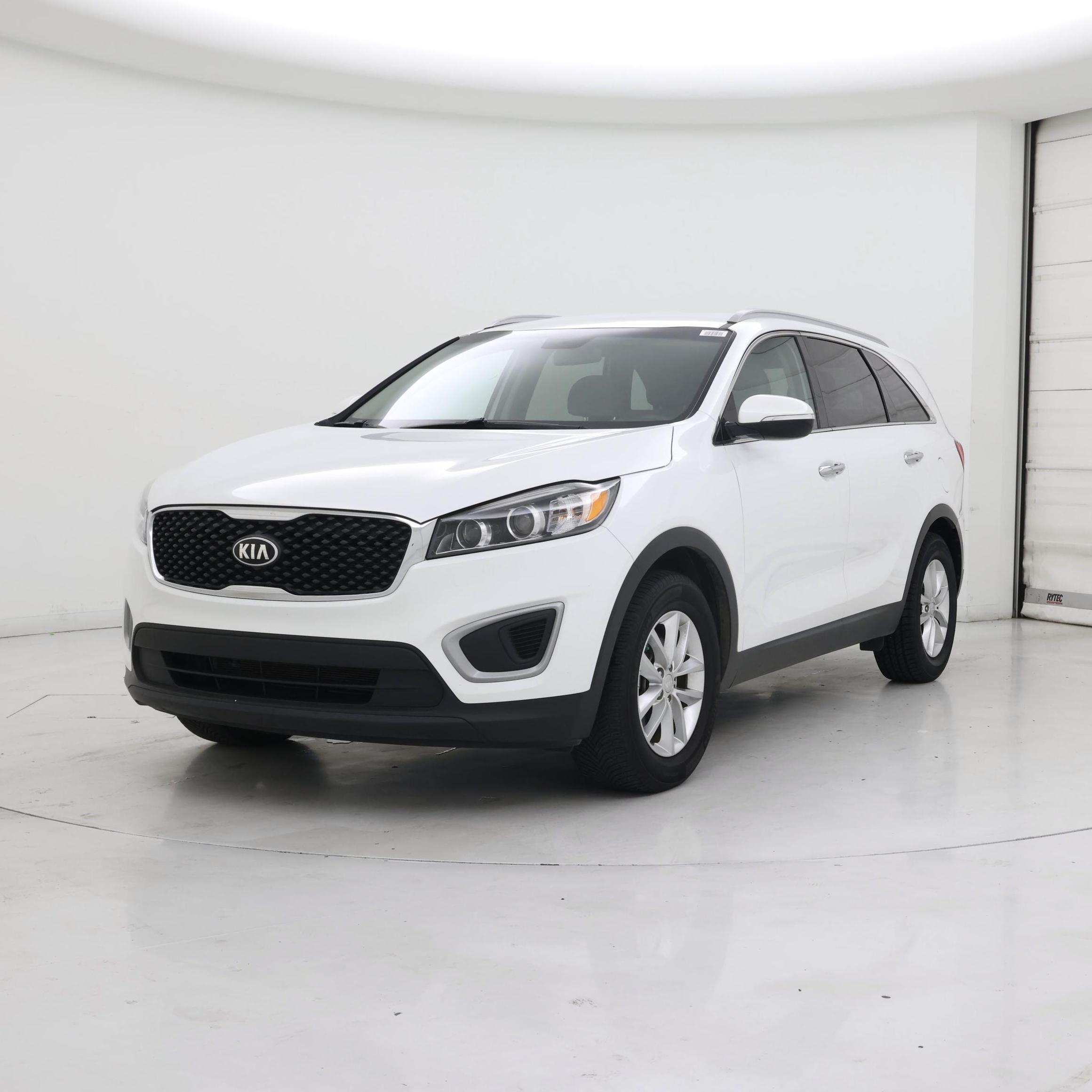 Thumbnail: 2018 Kia Sorento - 4