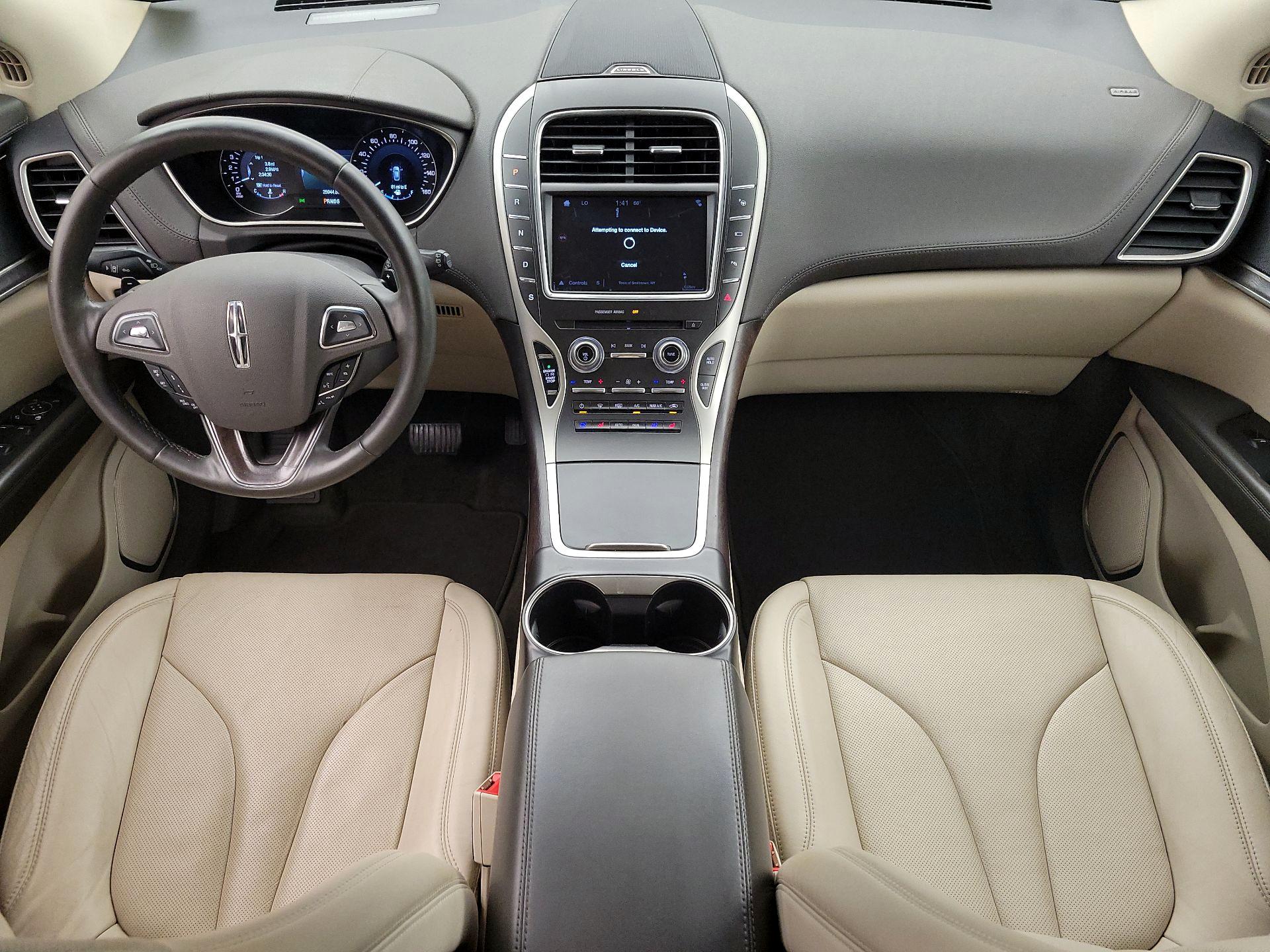 Thumbnail: 2016 Lincoln MKX - 9