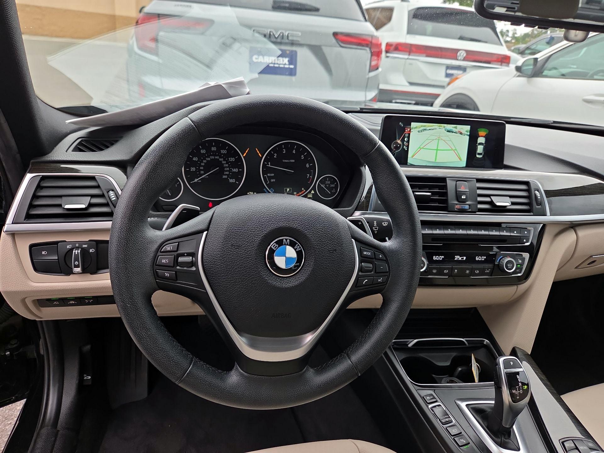 Thumbnail: 2016 BMW 3 Series - 10