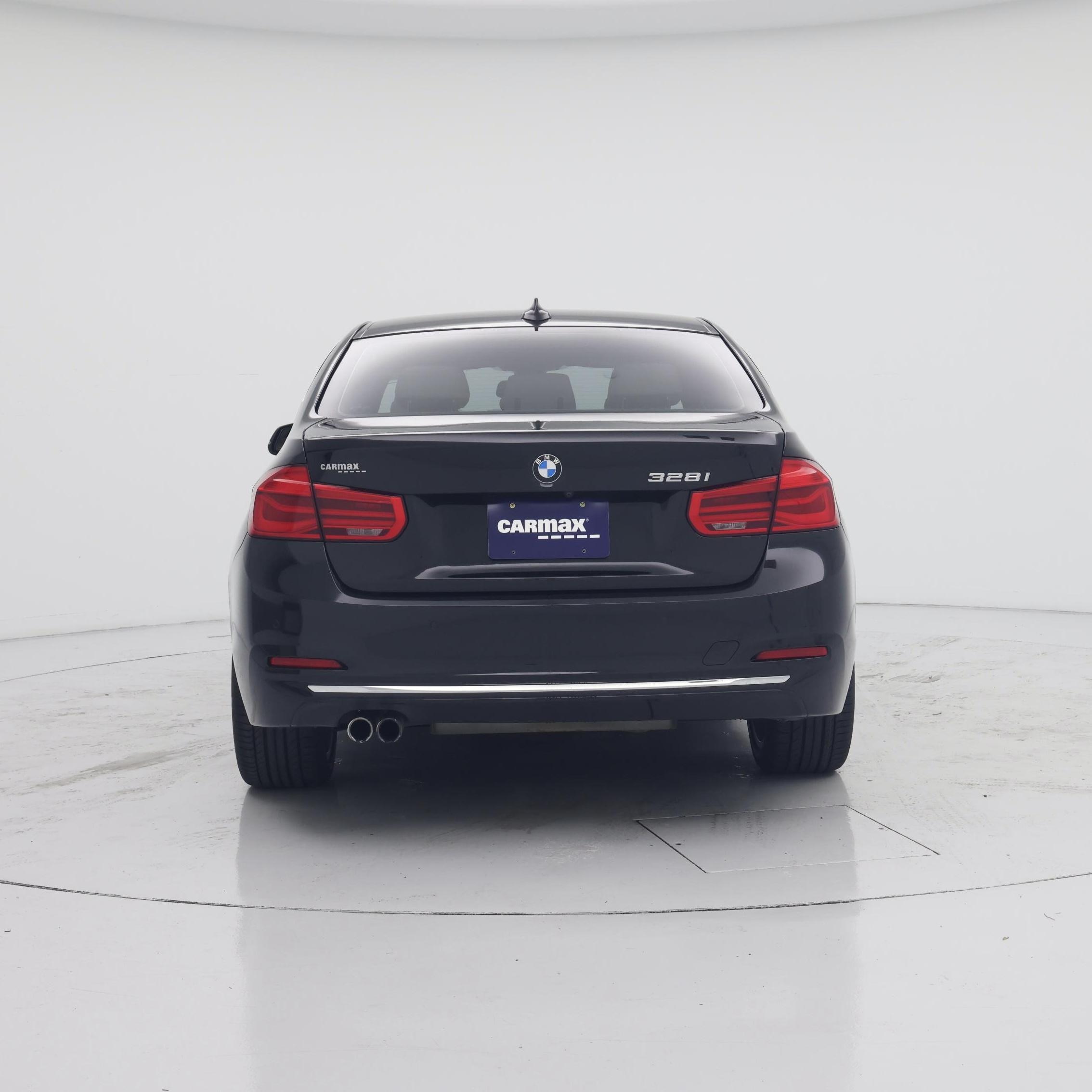 Thumbnail: 2016 BMW 3 Series - 6