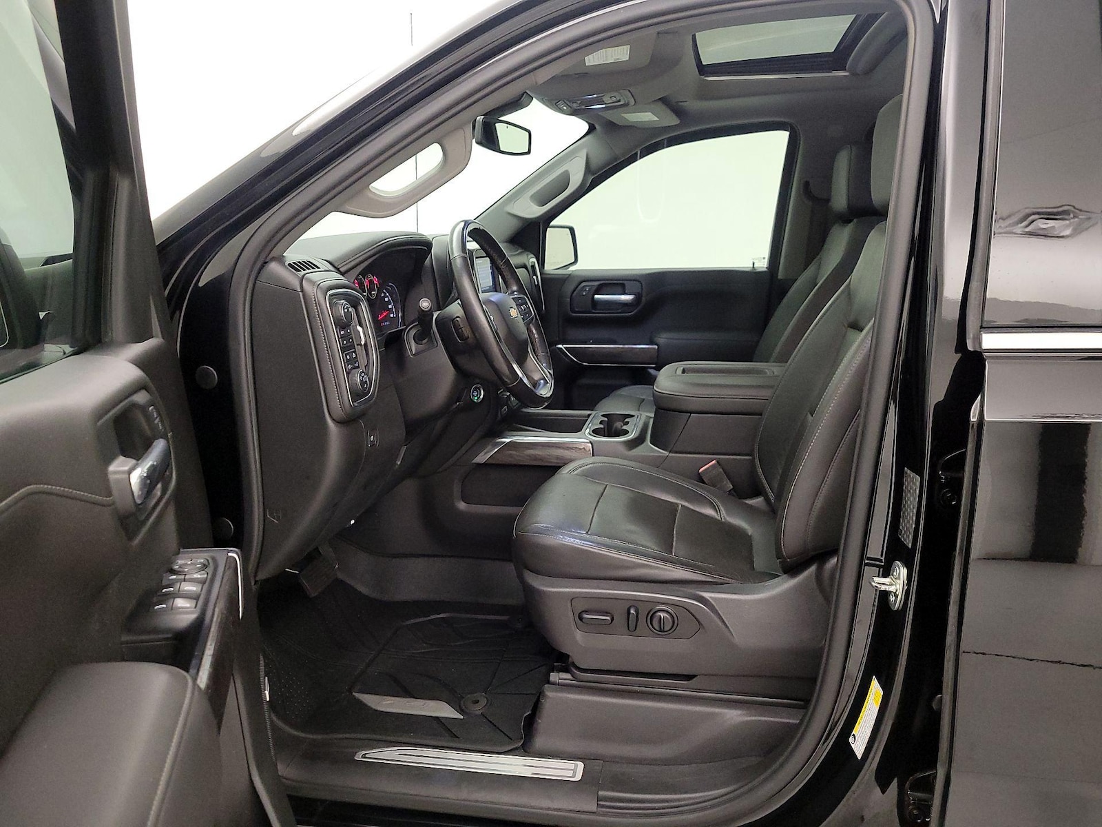 2019 Chevrolet Silverado 1500 LTZ - Photo 12