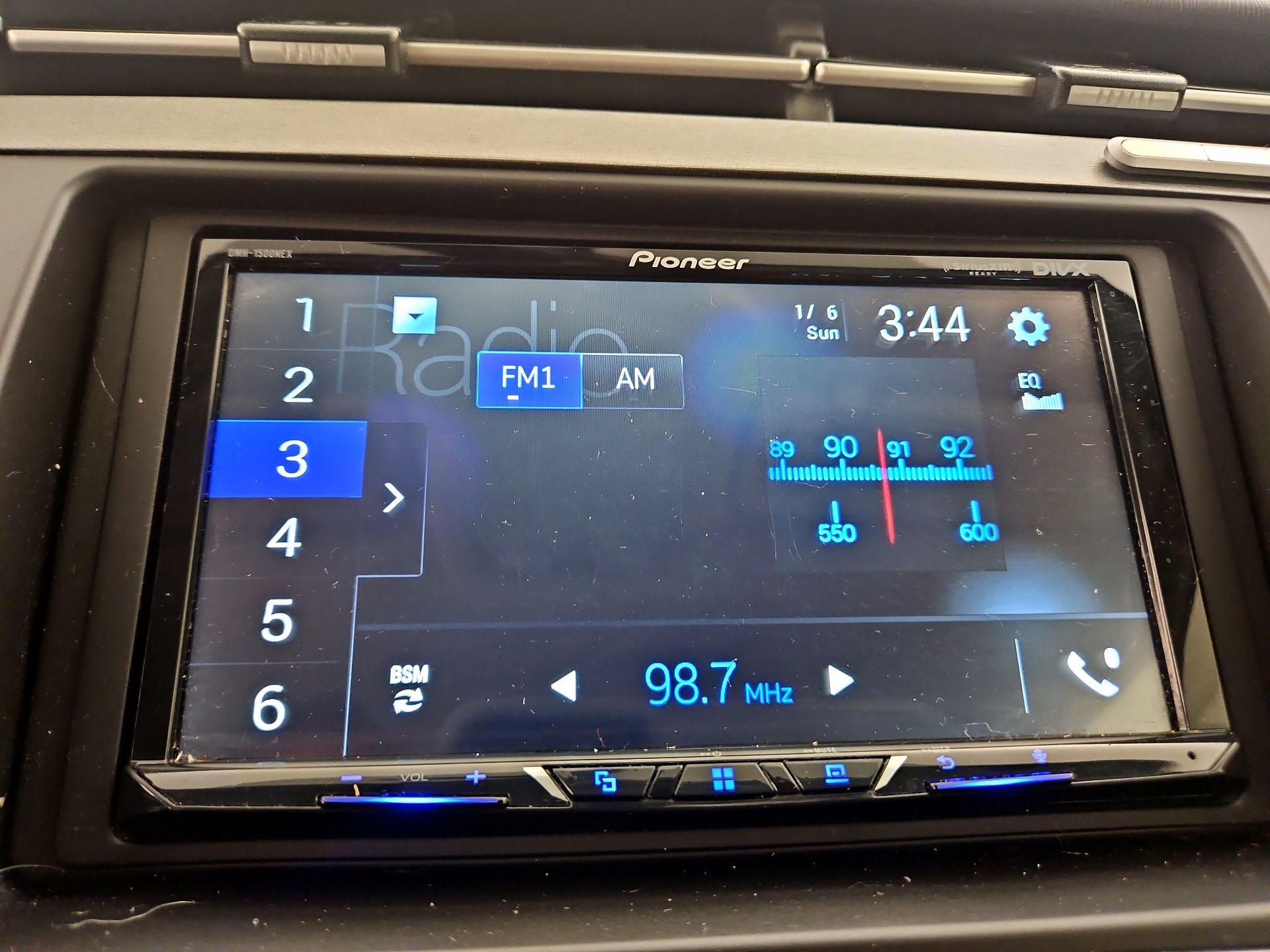 Thumbnail: 2015 Toyota Prius - 15