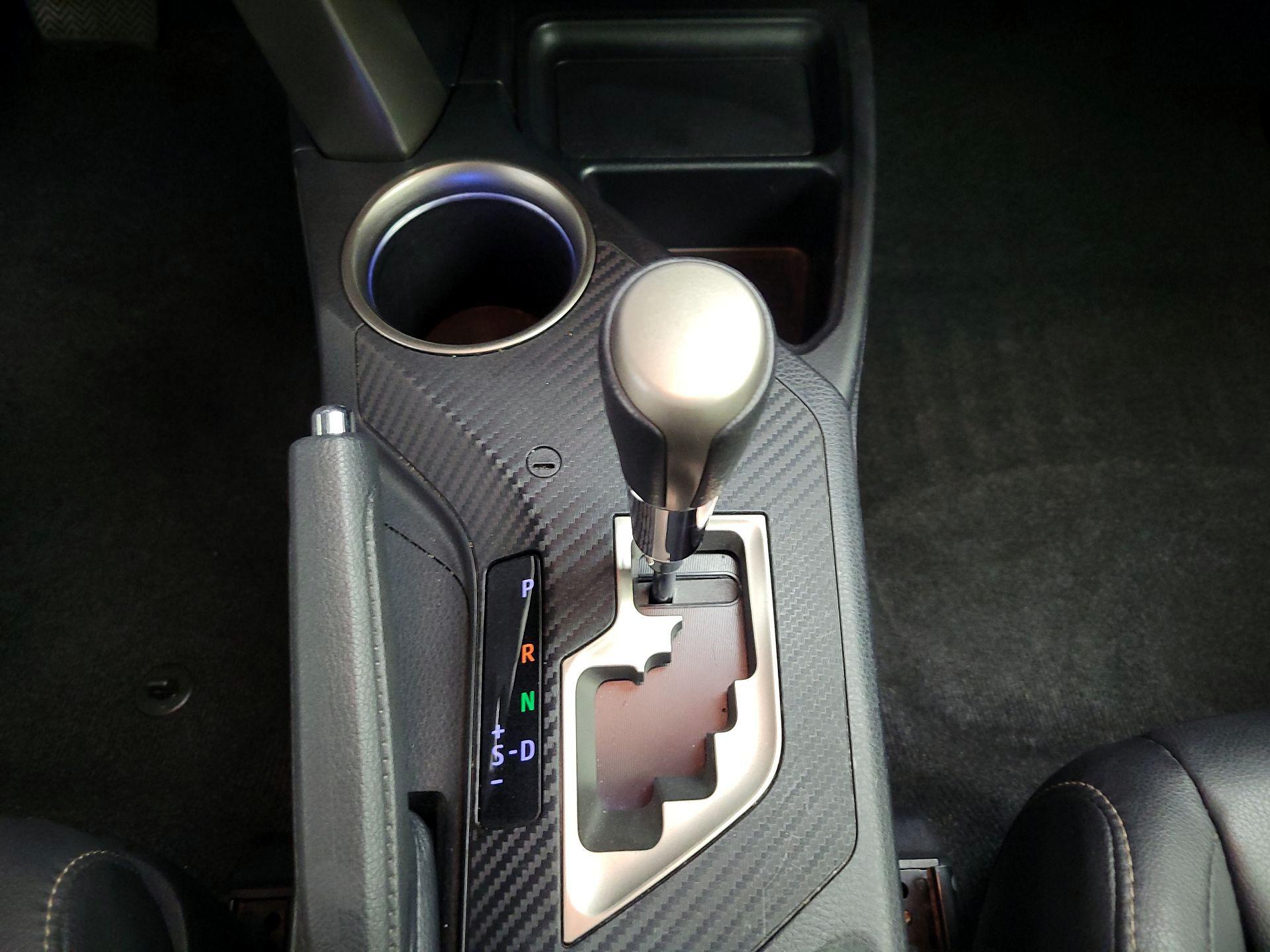 Thumbnail: 2015 Toyota RAV4 - 15