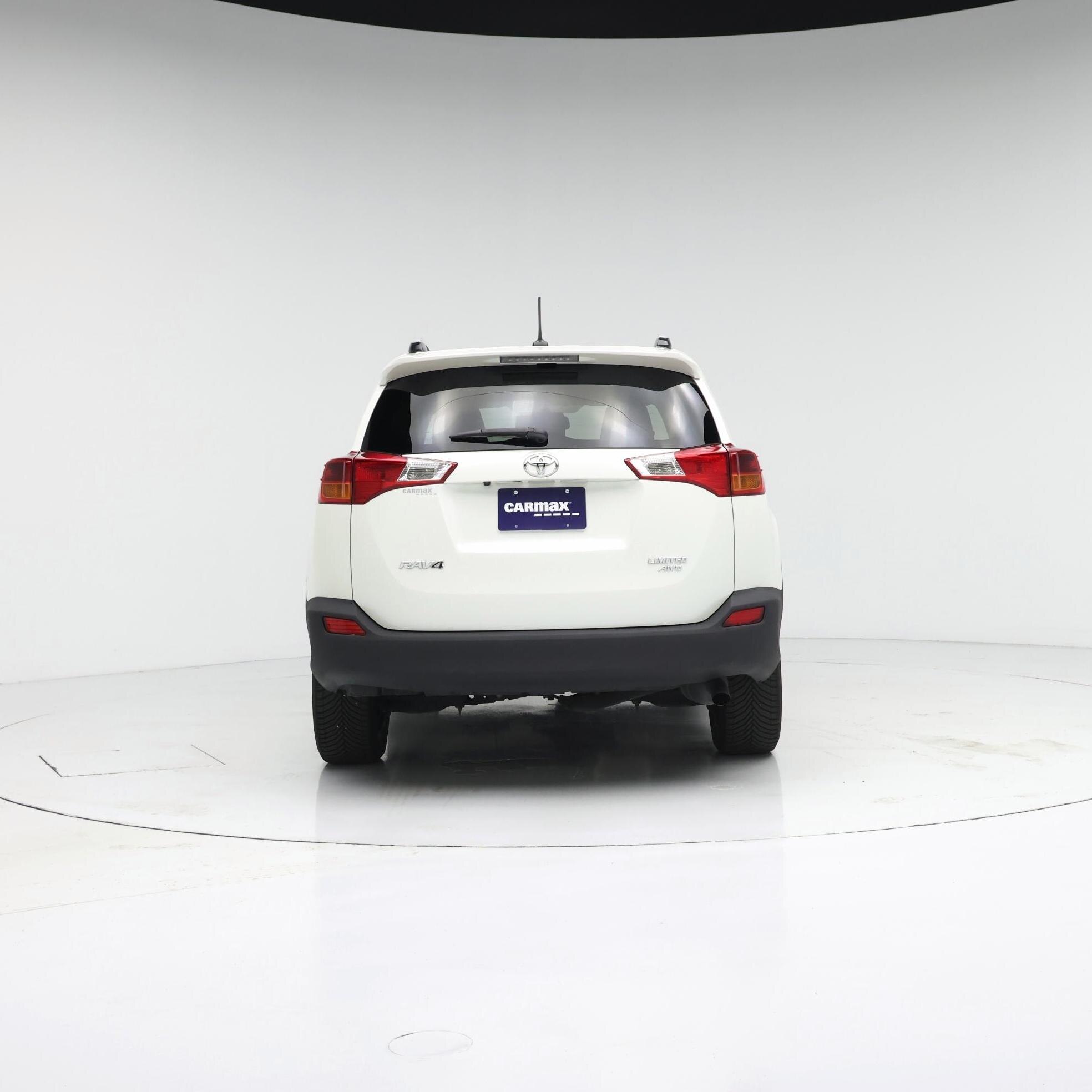 Thumbnail: 2015 Toyota RAV4 - 6