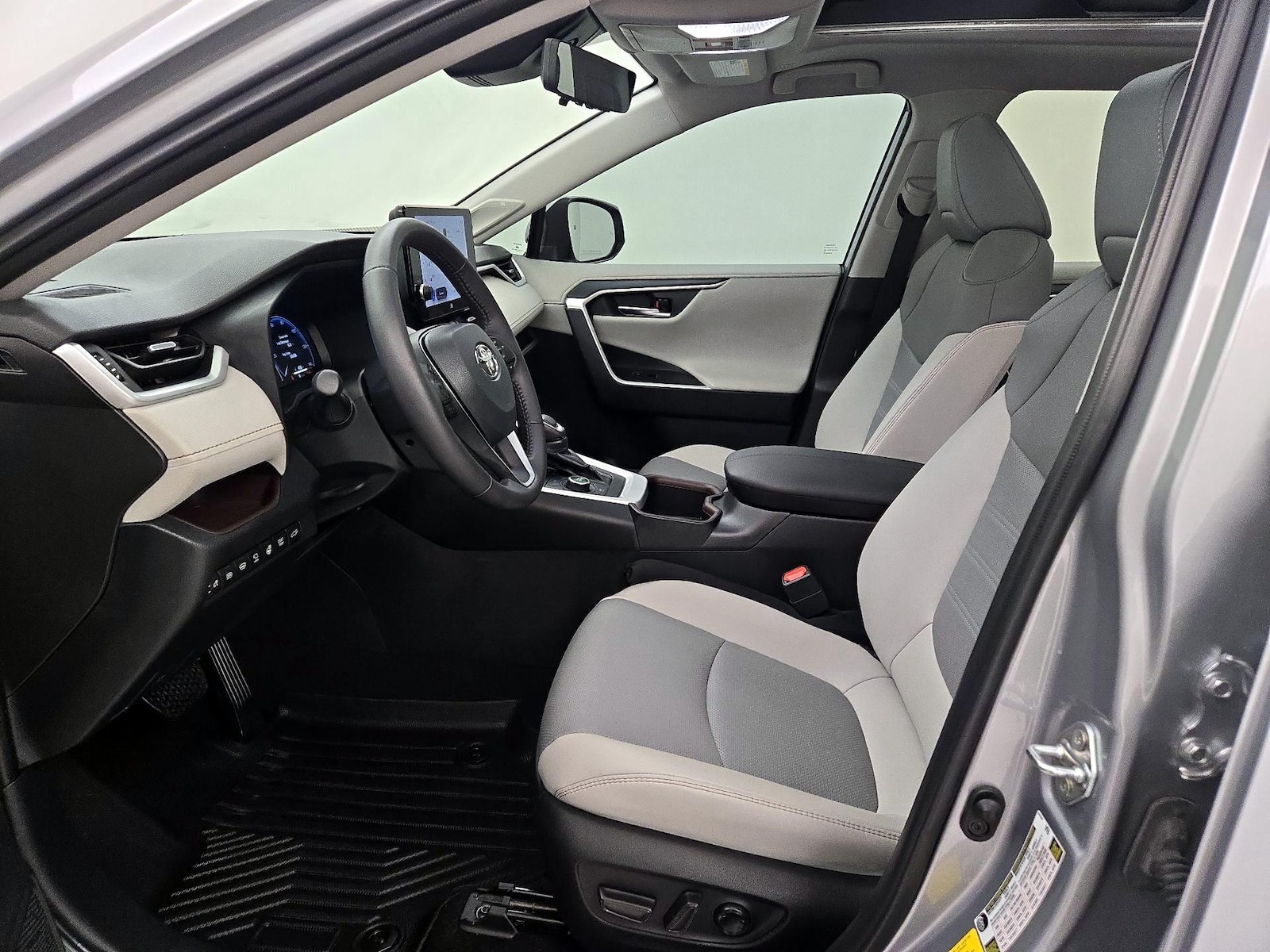 Power Seat(s) & Side Airbags