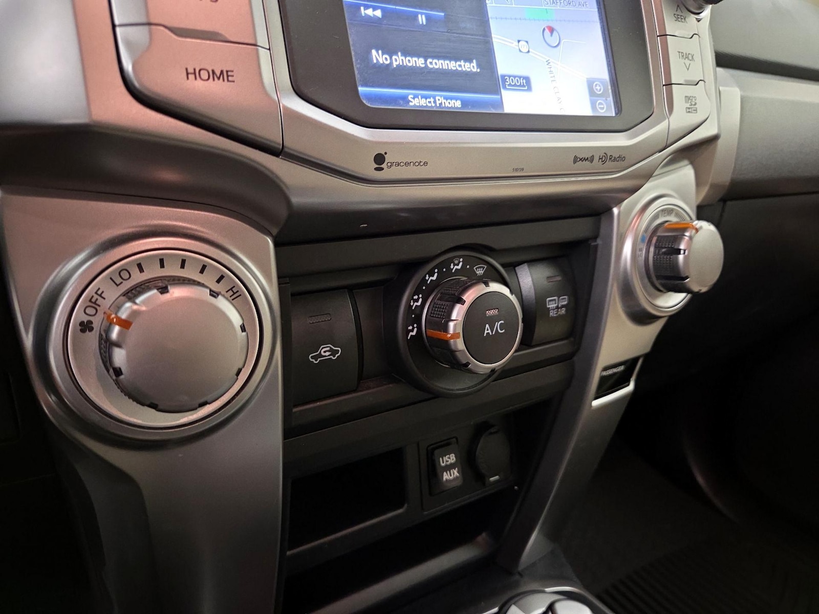 2018 Toyota 4Runner SR5 Premium - Photo 15