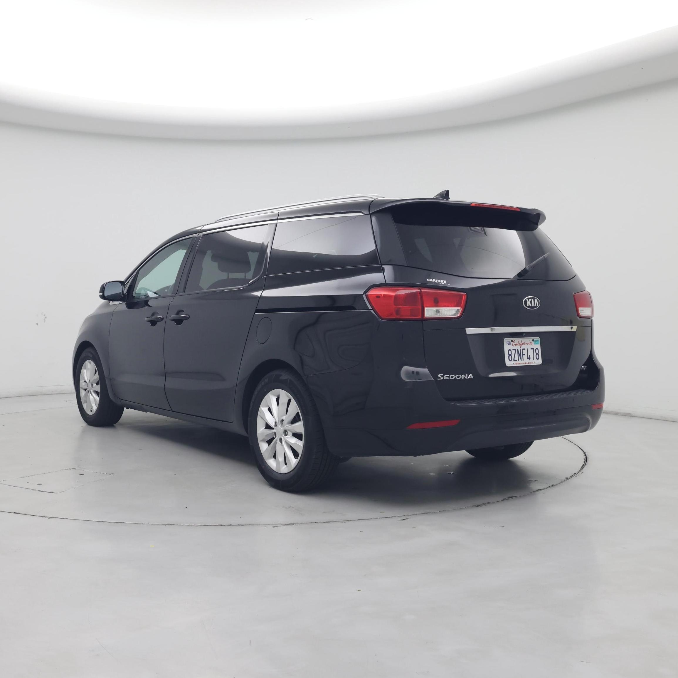 Thumbnail: 2018 Kia Sedona - 2