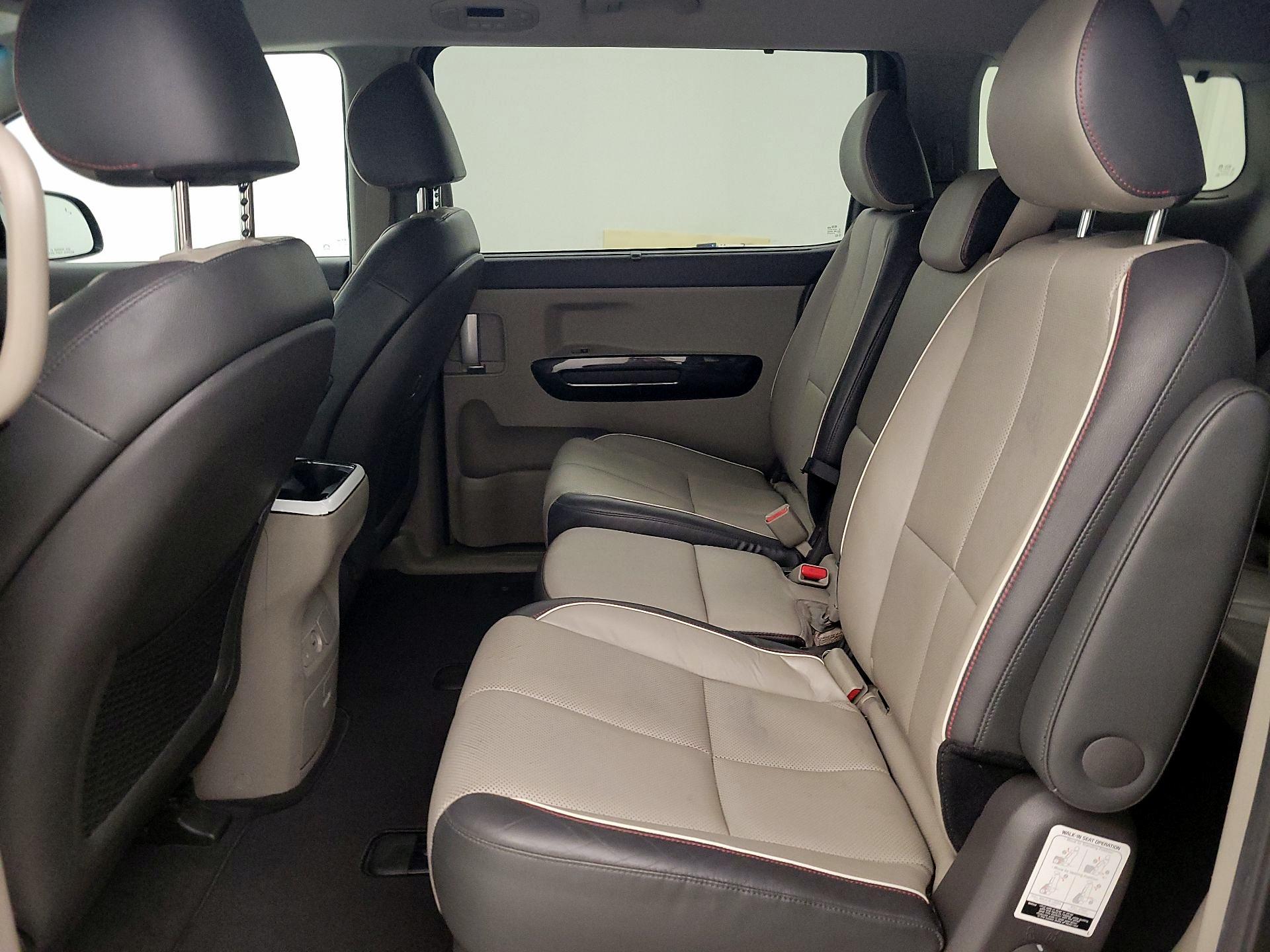 Thumbnail: 2018 Kia Sedona - 19