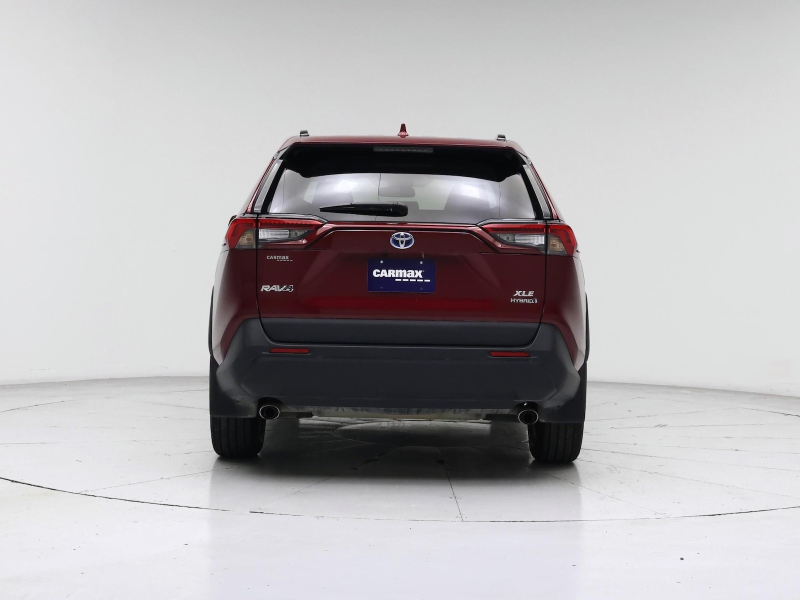 2021 Toyota RAV4 XLE - Photo 7