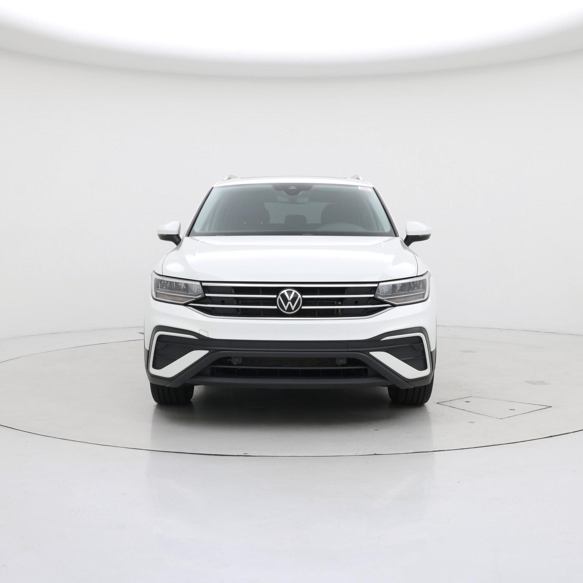 Thumbnail: 2022 Volkswagen Tiguan - 5