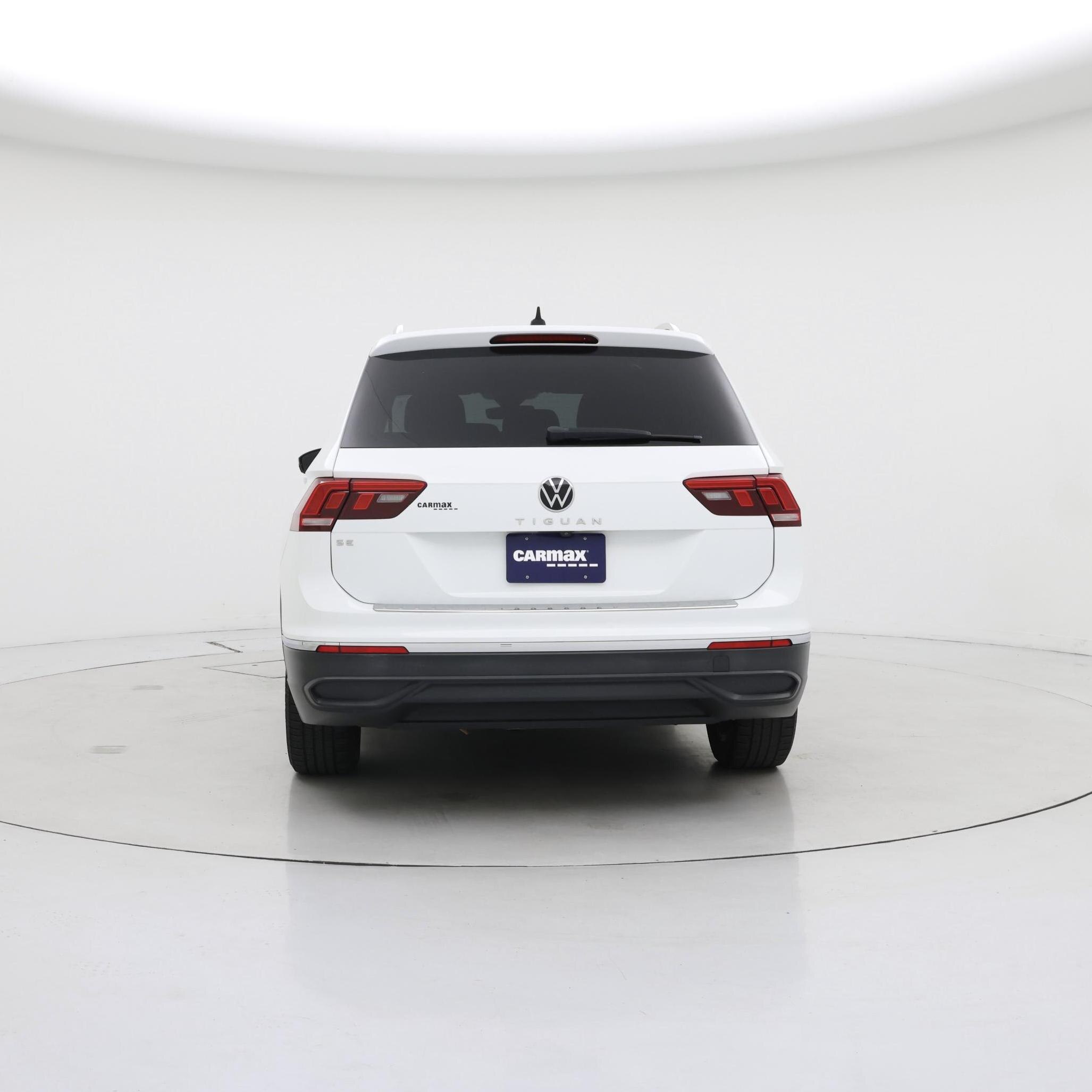 Thumbnail: 2022 Volkswagen Tiguan - 6