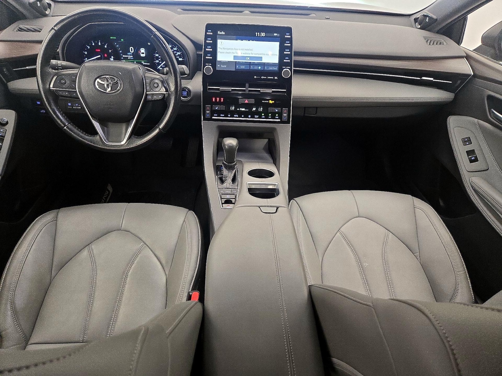 2019 Toyota Avalon XLE - Photo 10