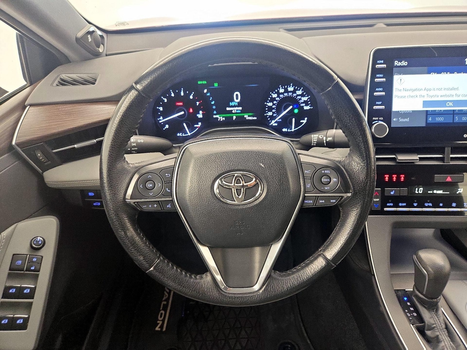 2019 Toyota Avalon XLE - Photo 11