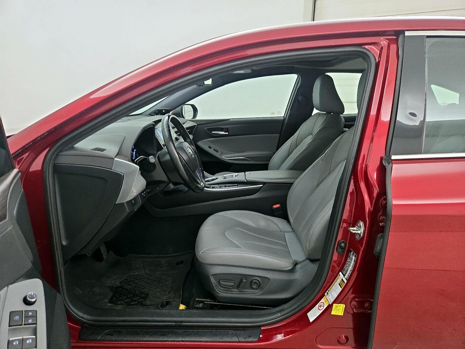 2019 Toyota Avalon XLE - Photo 12