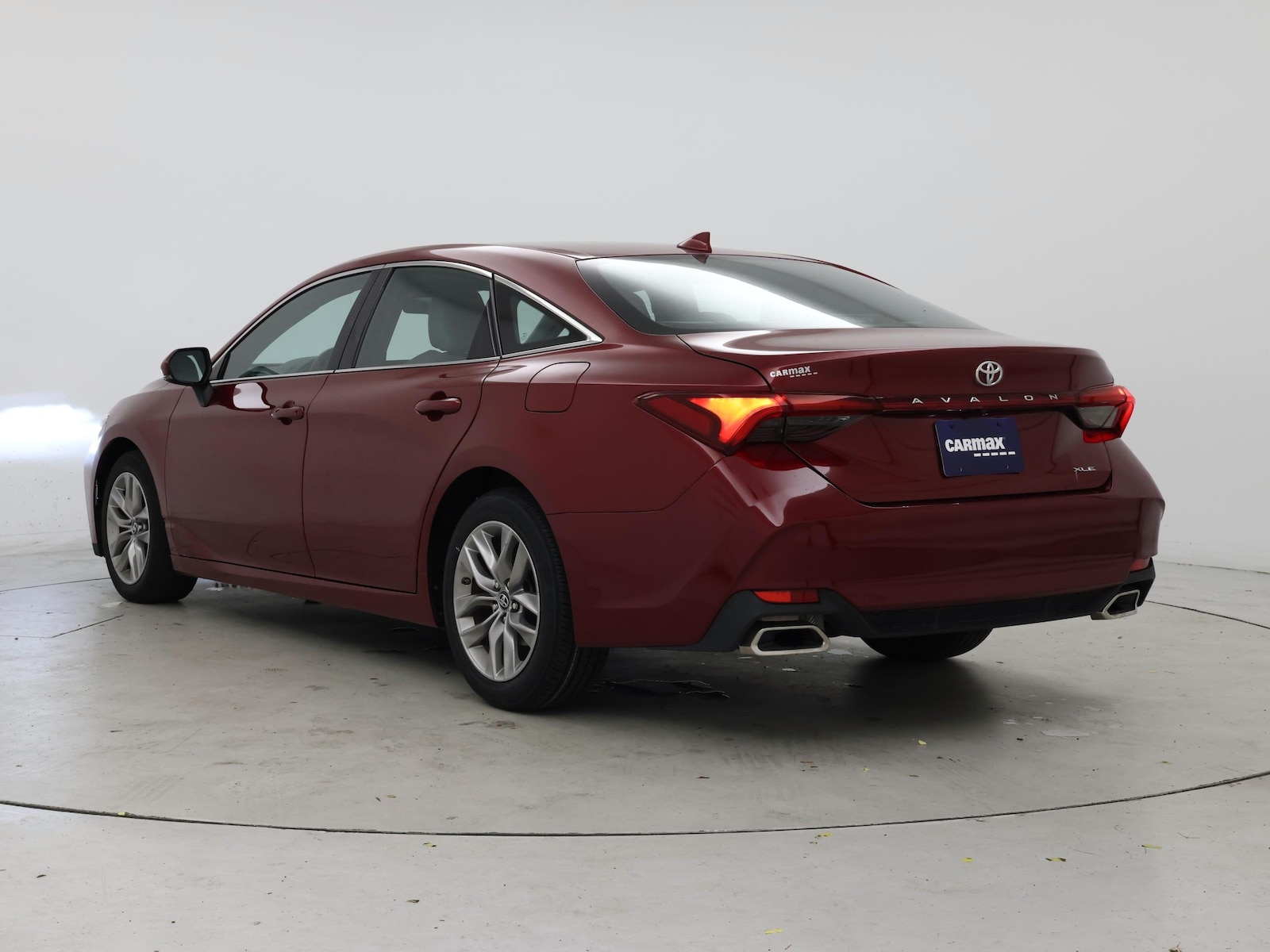 2019 Toyota Avalon XLE - Photo 3
