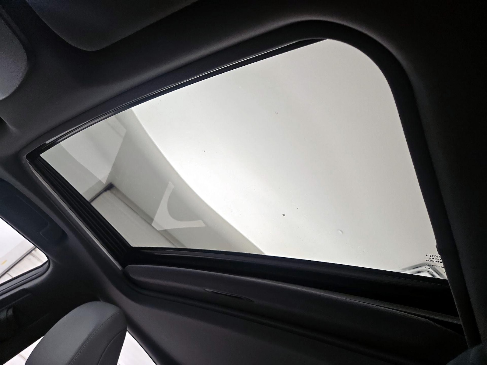2019 Toyota Avalon XLE - Photo 20