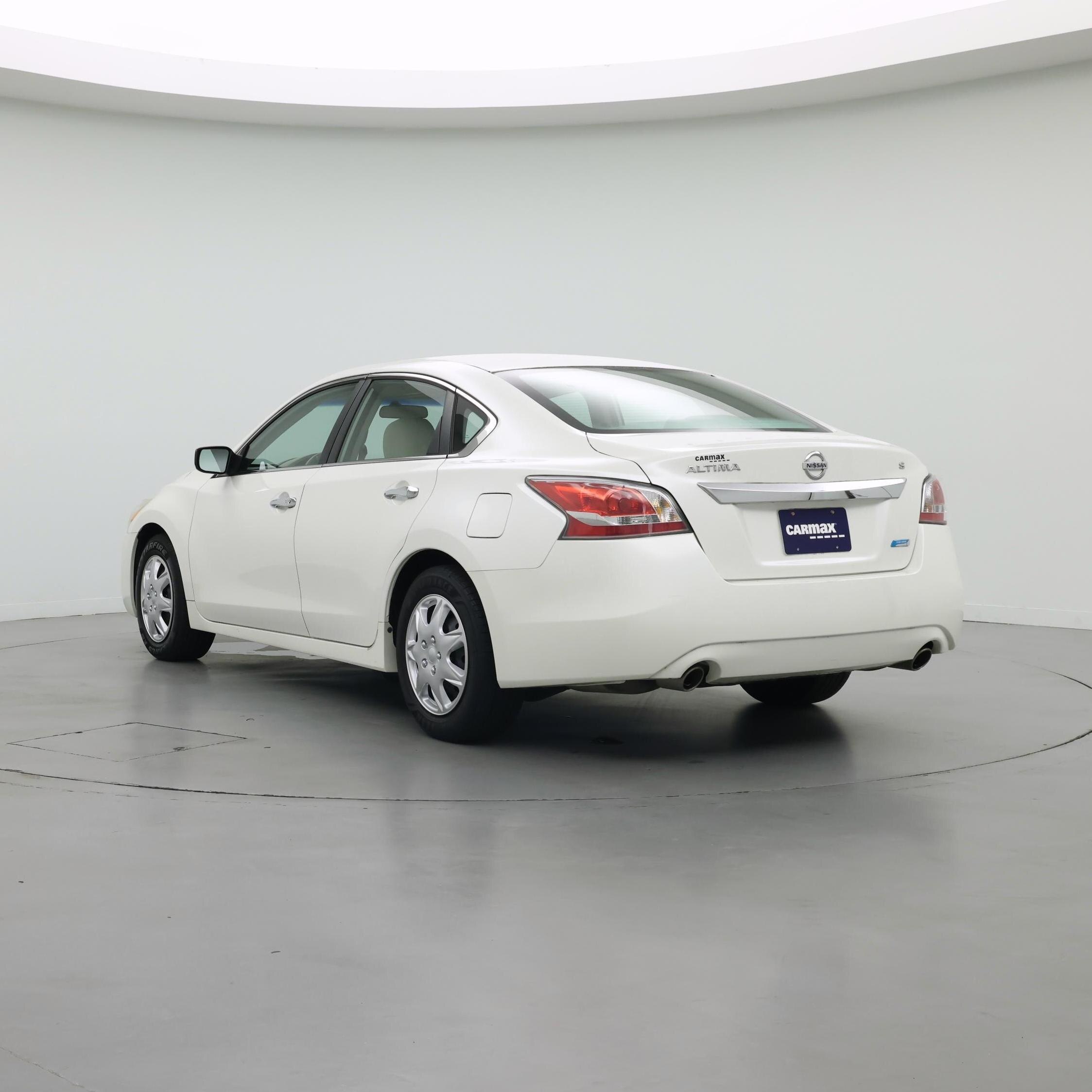 Thumbnail: 2014 Nissan Altima - 2