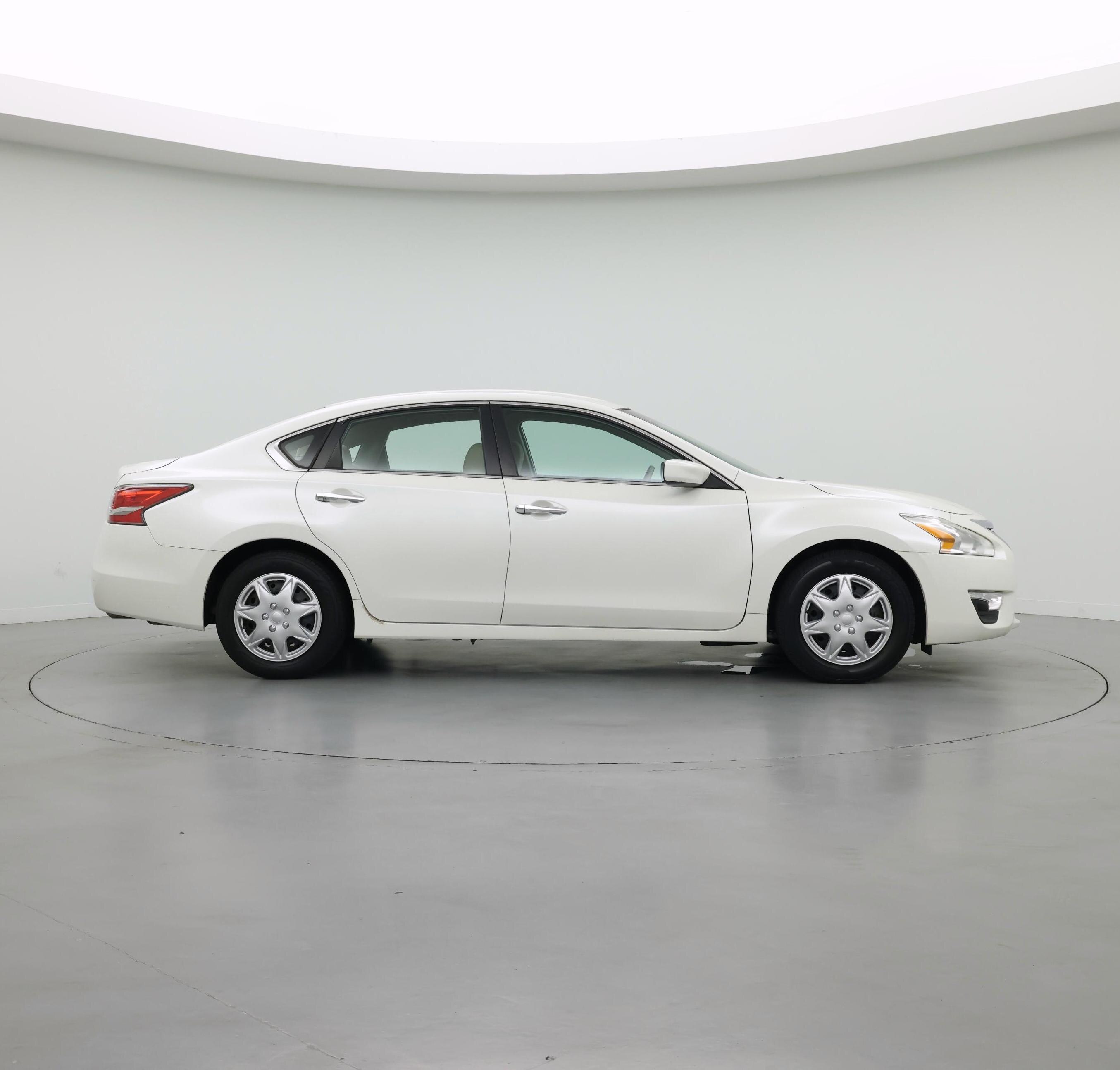Thumbnail: 2014 Nissan Altima - 7