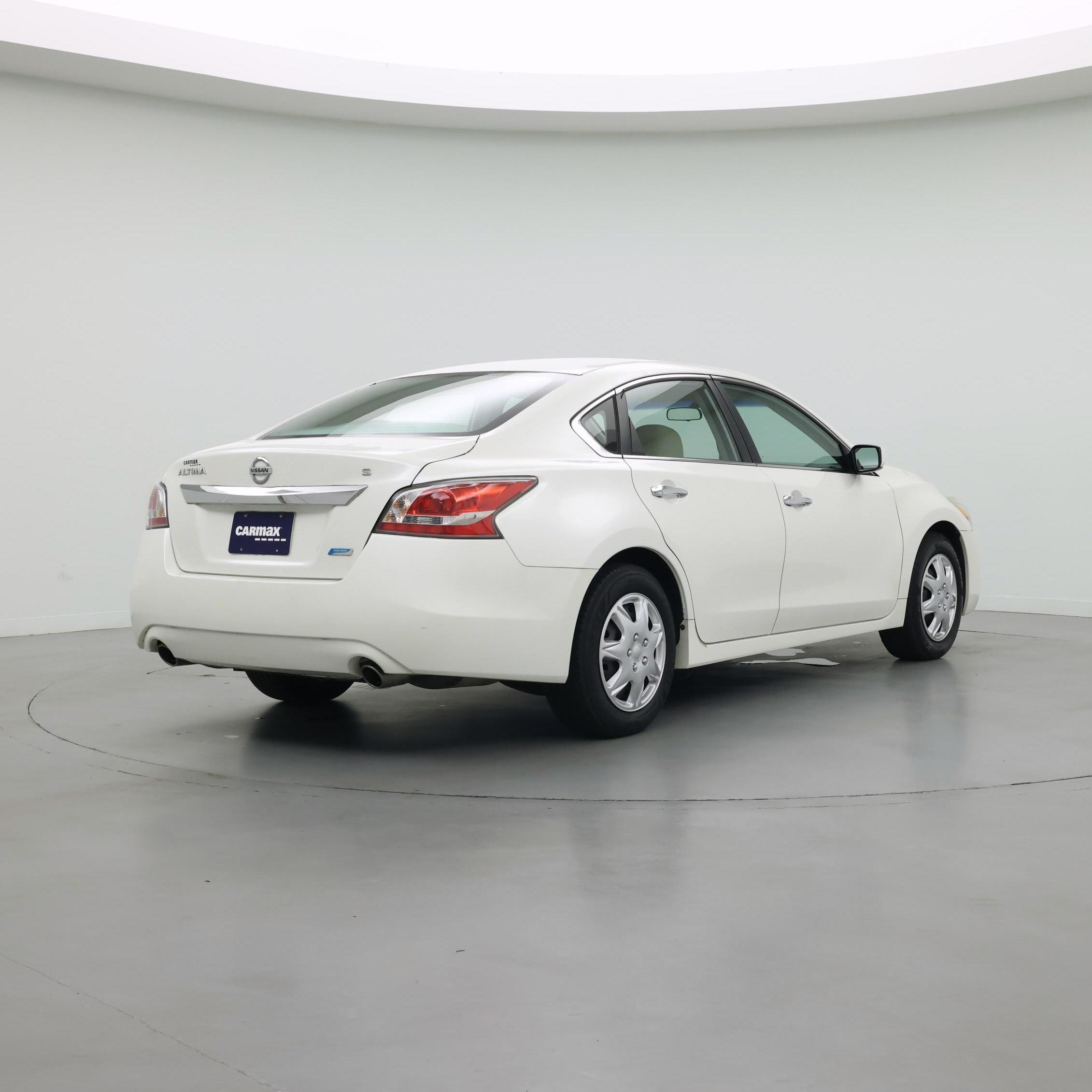 Thumbnail: 2014 Nissan Altima - 8