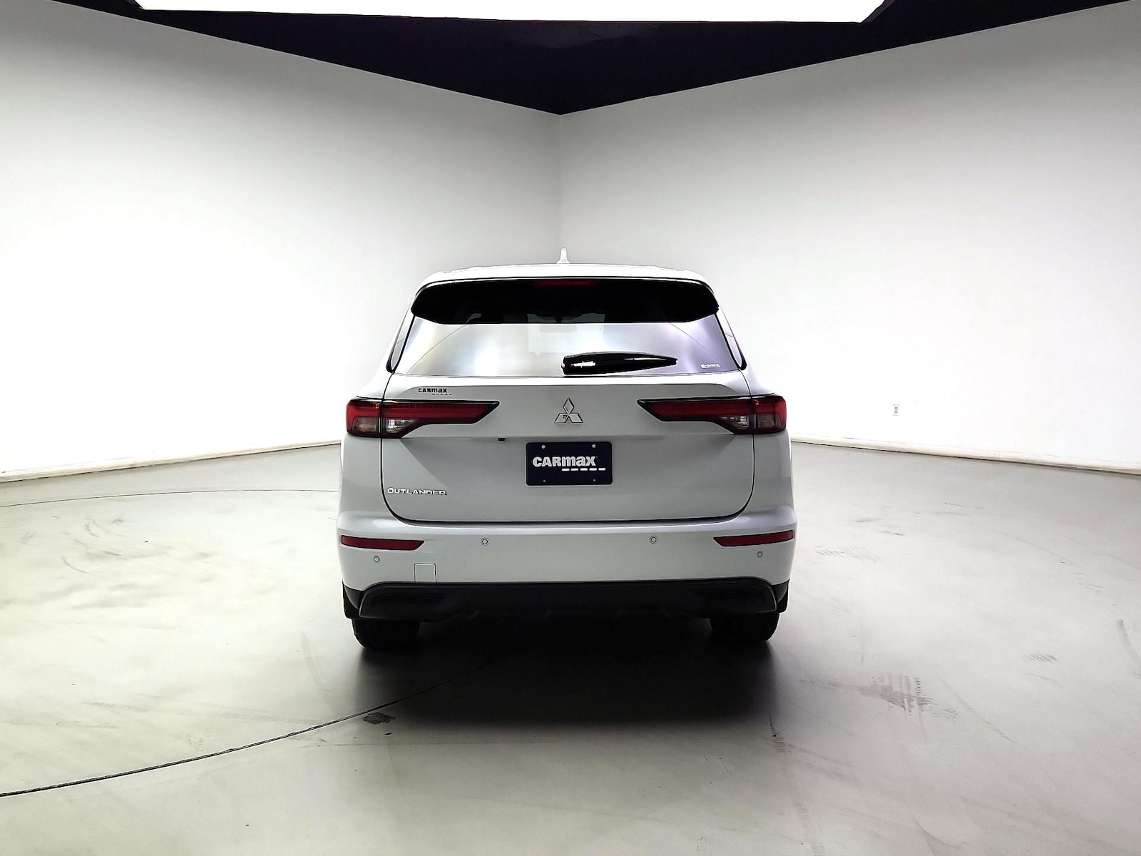 2023 Mitsubishi Outlander ES - Photo 6