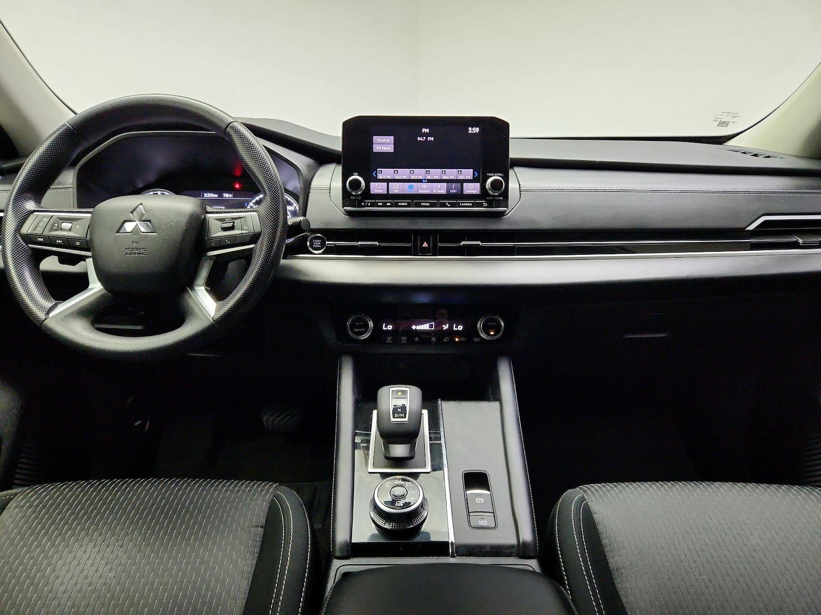 2023 Mitsubishi Outlander ES - Photo 8