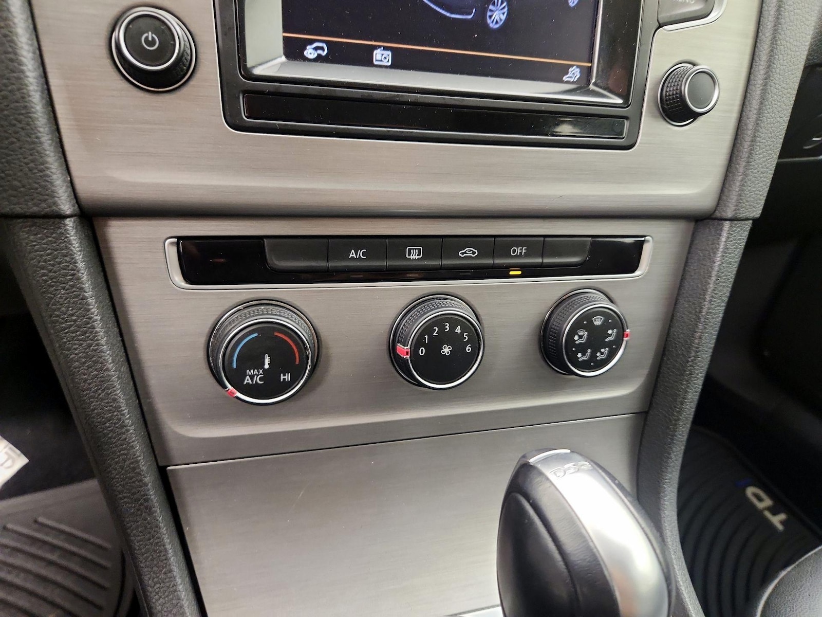 2015 Volkswagen Golf TDI S - Photo 16
