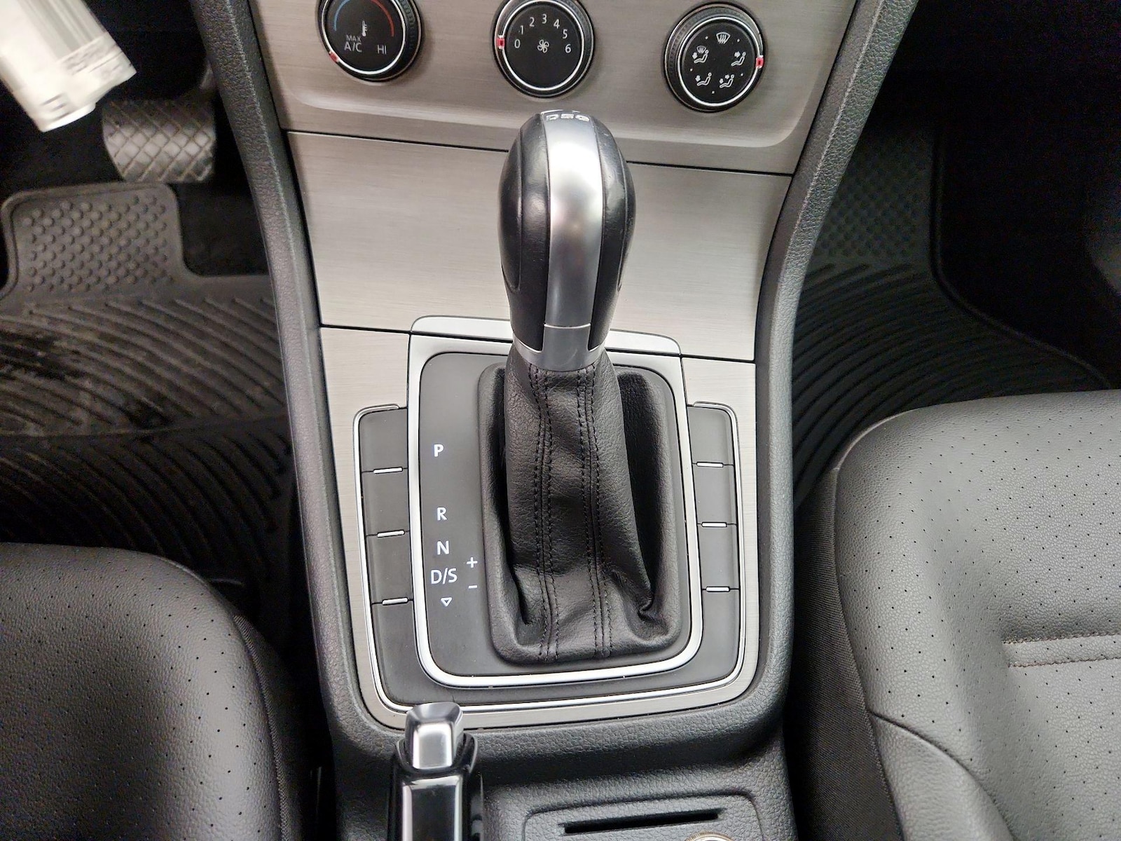 2015 Volkswagen Golf TDI S - Photo 17