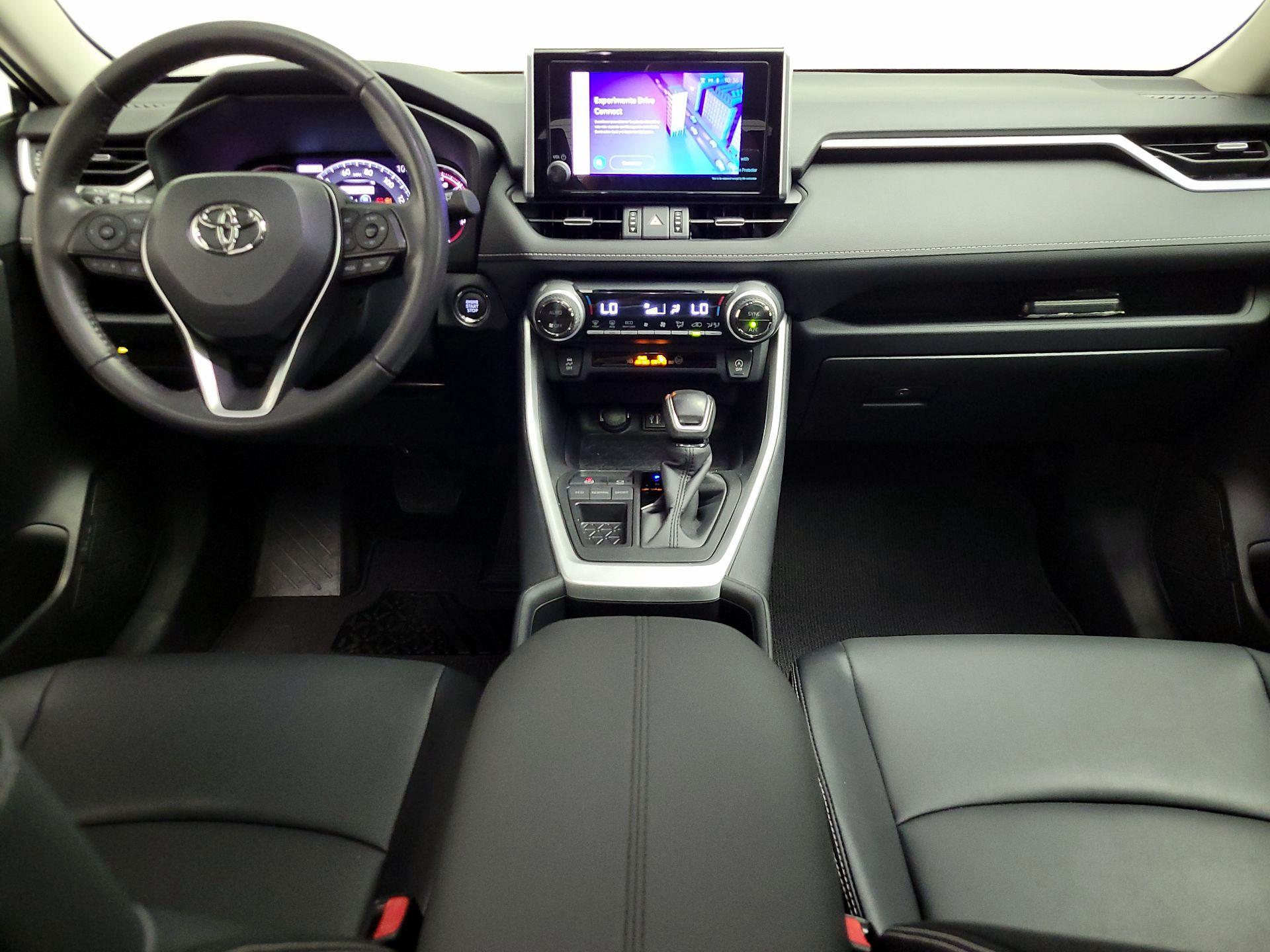 Thumbnail: 2024 Toyota RAV4 - 9