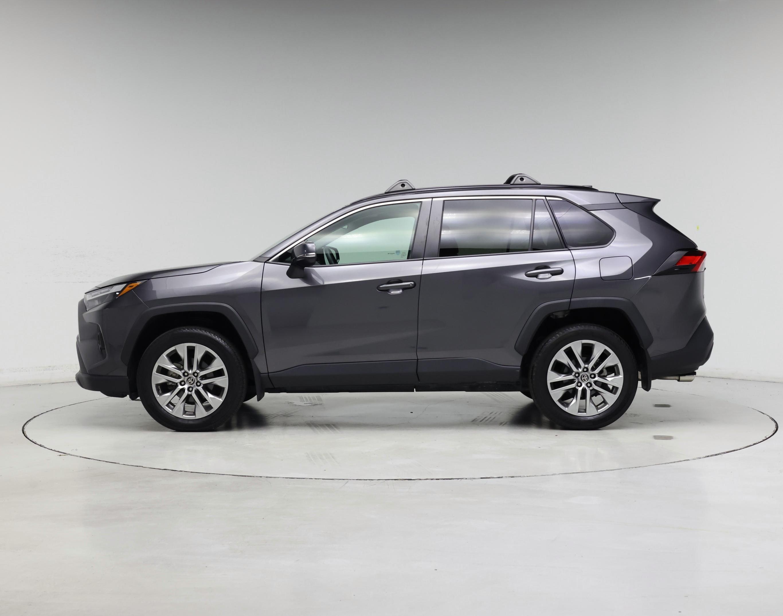 Thumbnail: 2024 Toyota RAV4 - 3