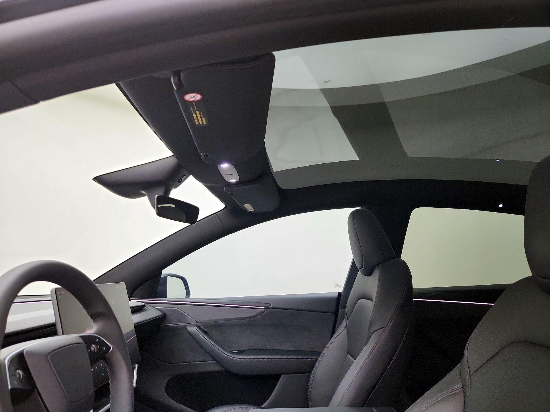 Thumbnail: 2026 Tesla Model Y - 19