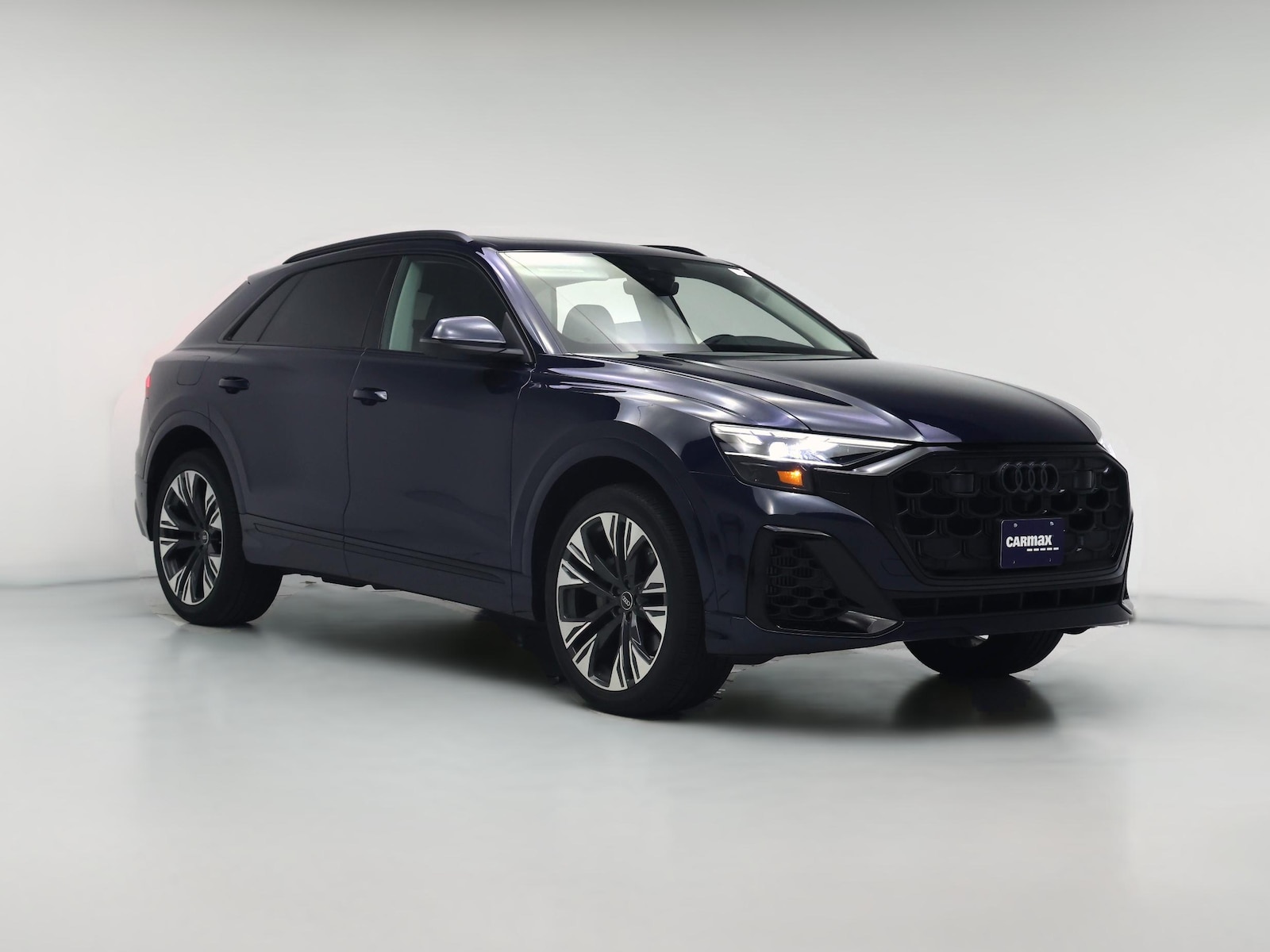 2024 Audi Q8