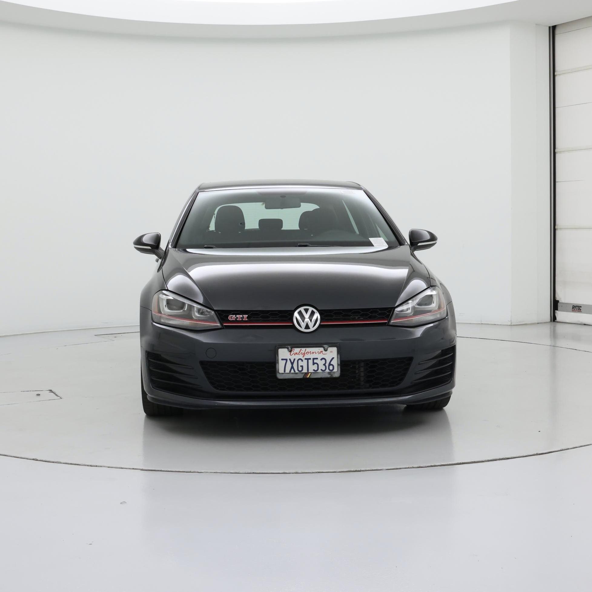 Thumbnail: 2017 Volkswagen Golf - 5